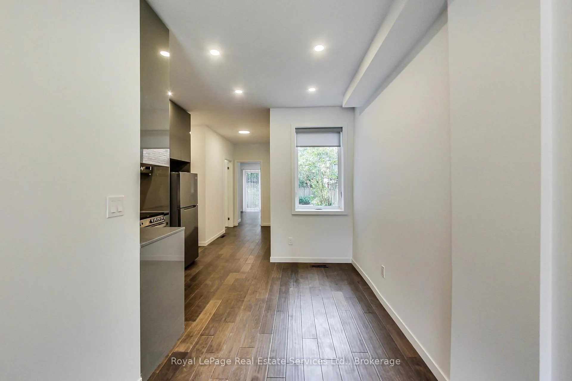 Photo 6 of Unit Main, 846 Carlaw Avenue, Toronto, Playter Estates-Danforth — HOMEH