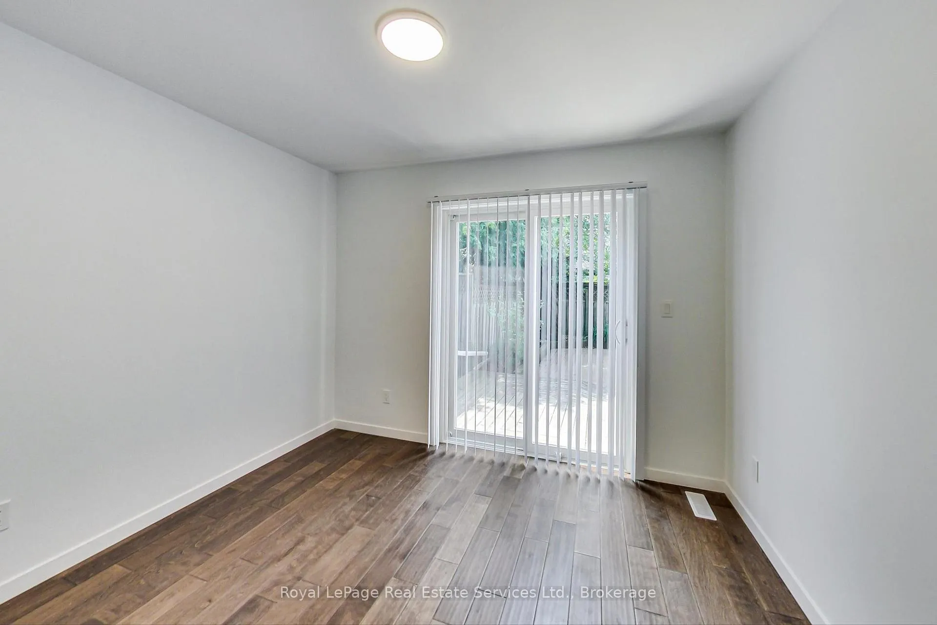 Photo 10 of Unit Main, 846 Carlaw Avenue, Toronto, Playter Estates-Danforth — HOMEH