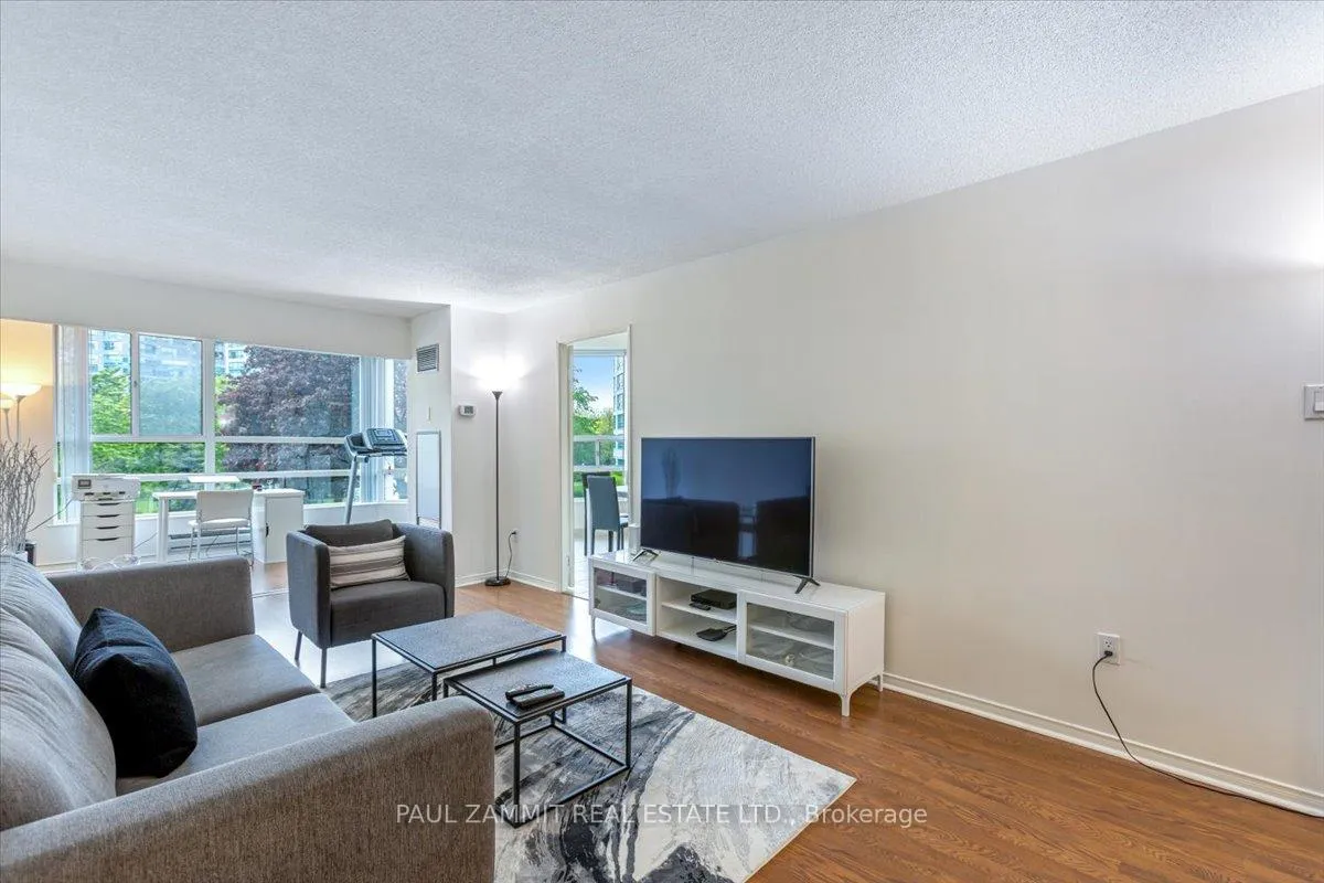 Photo 6 of Unit 214, 7825 Bayview Avenue, Markham, Aileen-Willowbrook — HOMEH