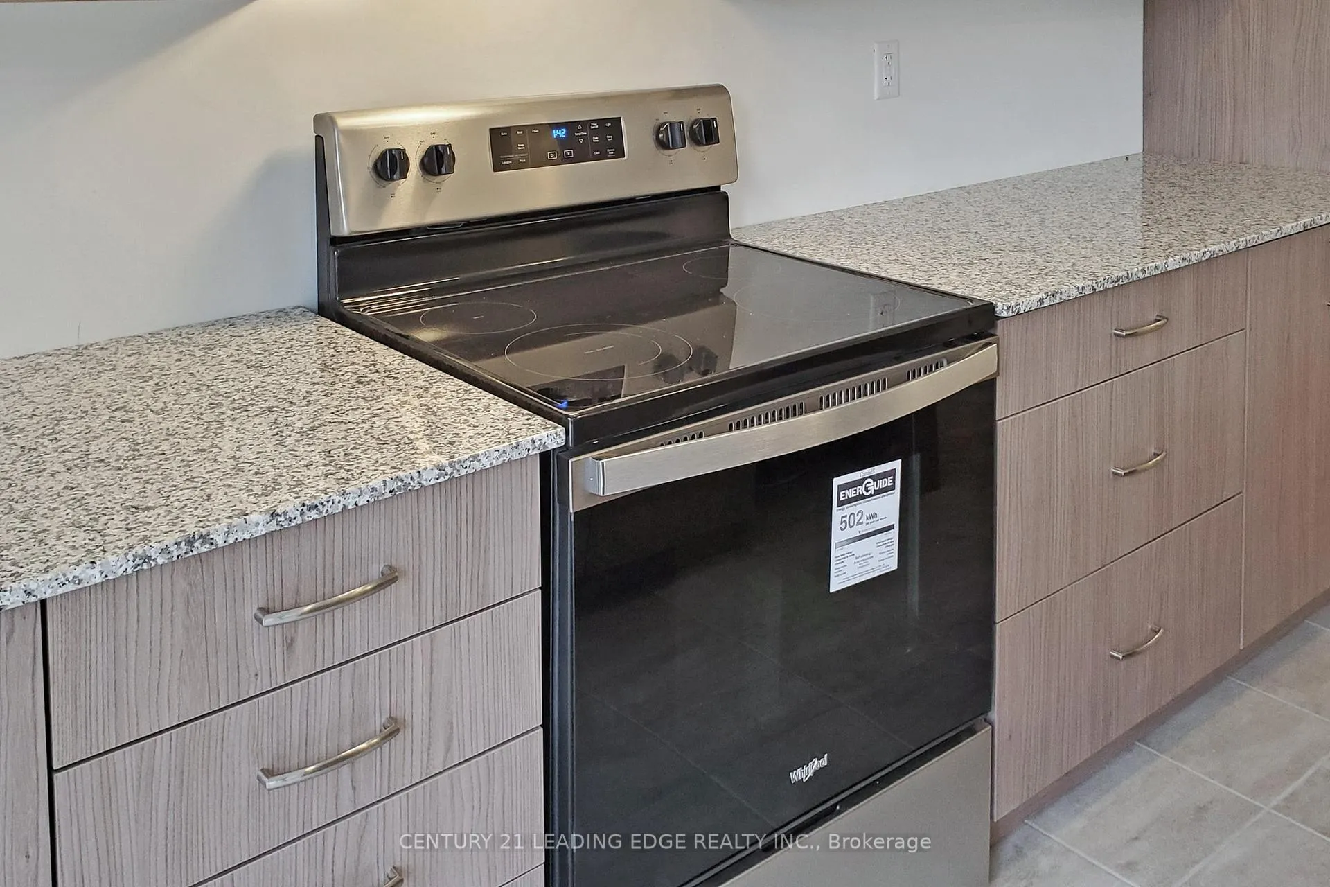Photo 14 of 66 Melmar Street, Brampton, Northwest Brampton — HOMEH