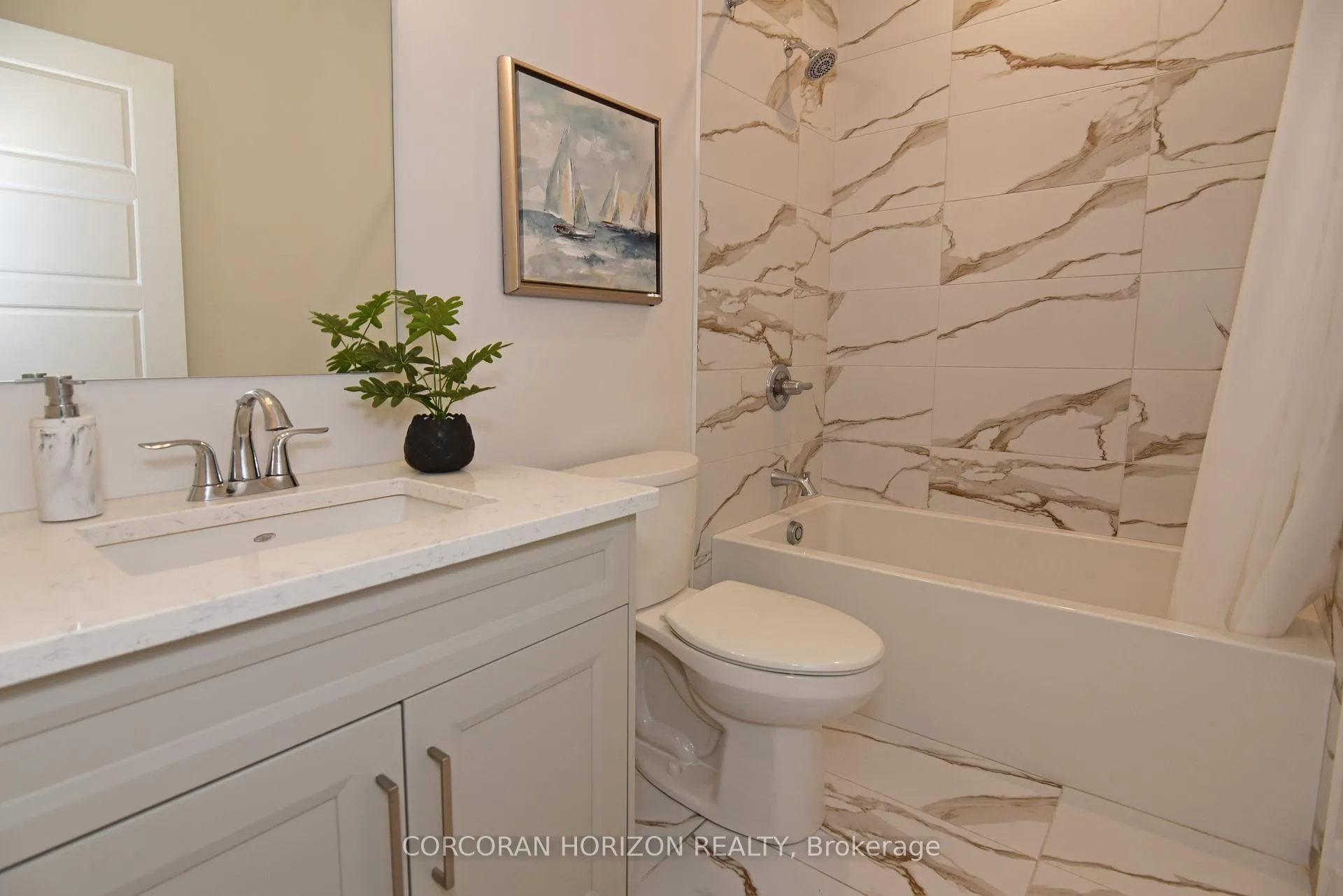 Photo 3 of 403 Breakwater Boulevard, Central Elgin, Port Stanley — HOMEH