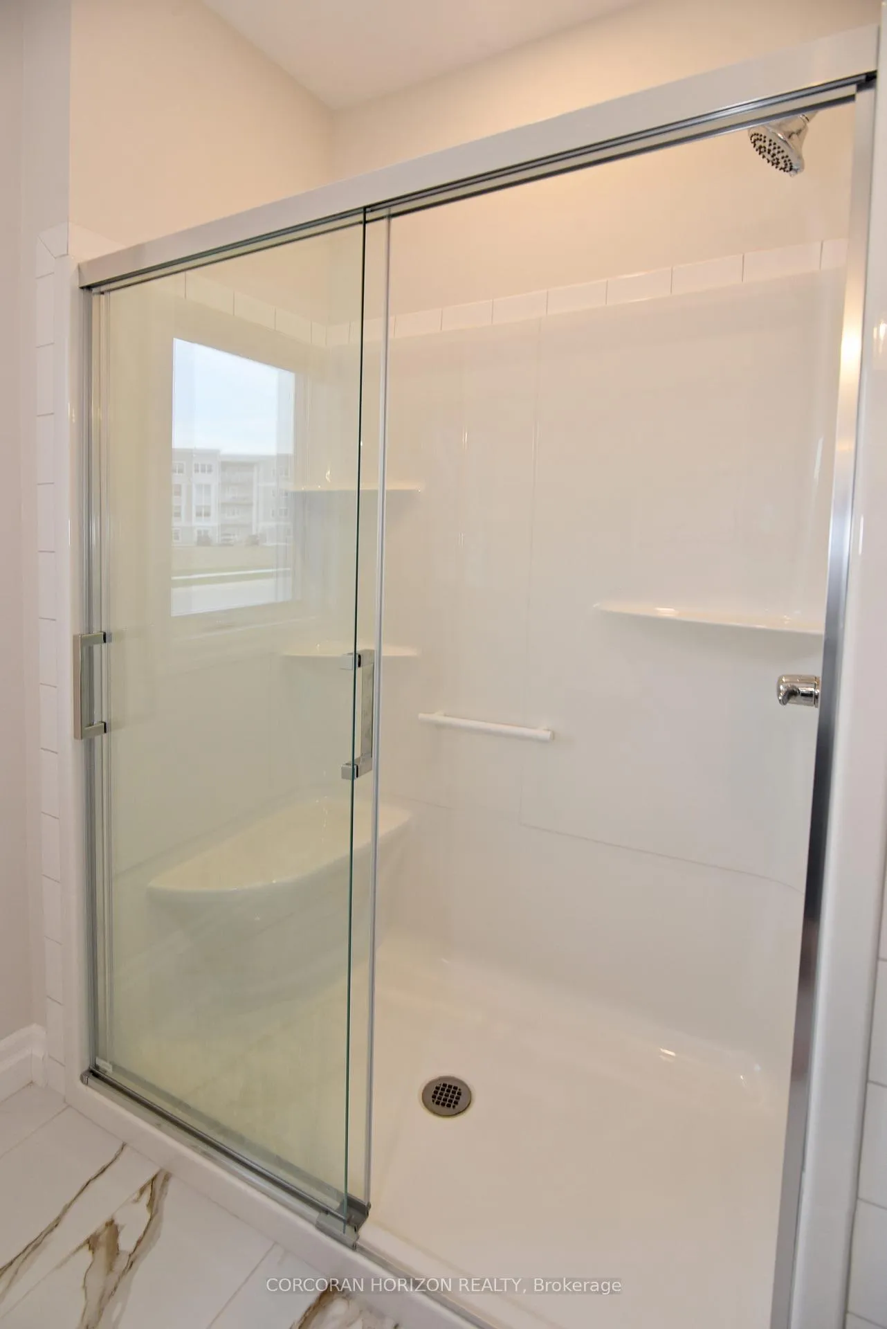 Photo 9 of 403 Breakwater Boulevard, Central Elgin, Port Stanley — HOMEH