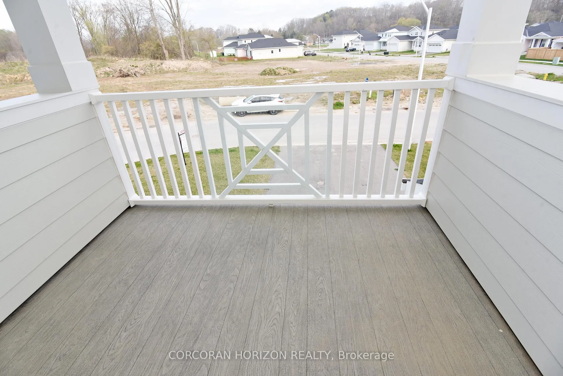 Photo 13 of 403 Breakwater Boulevard, Central Elgin, Port Stanley — HOMEH