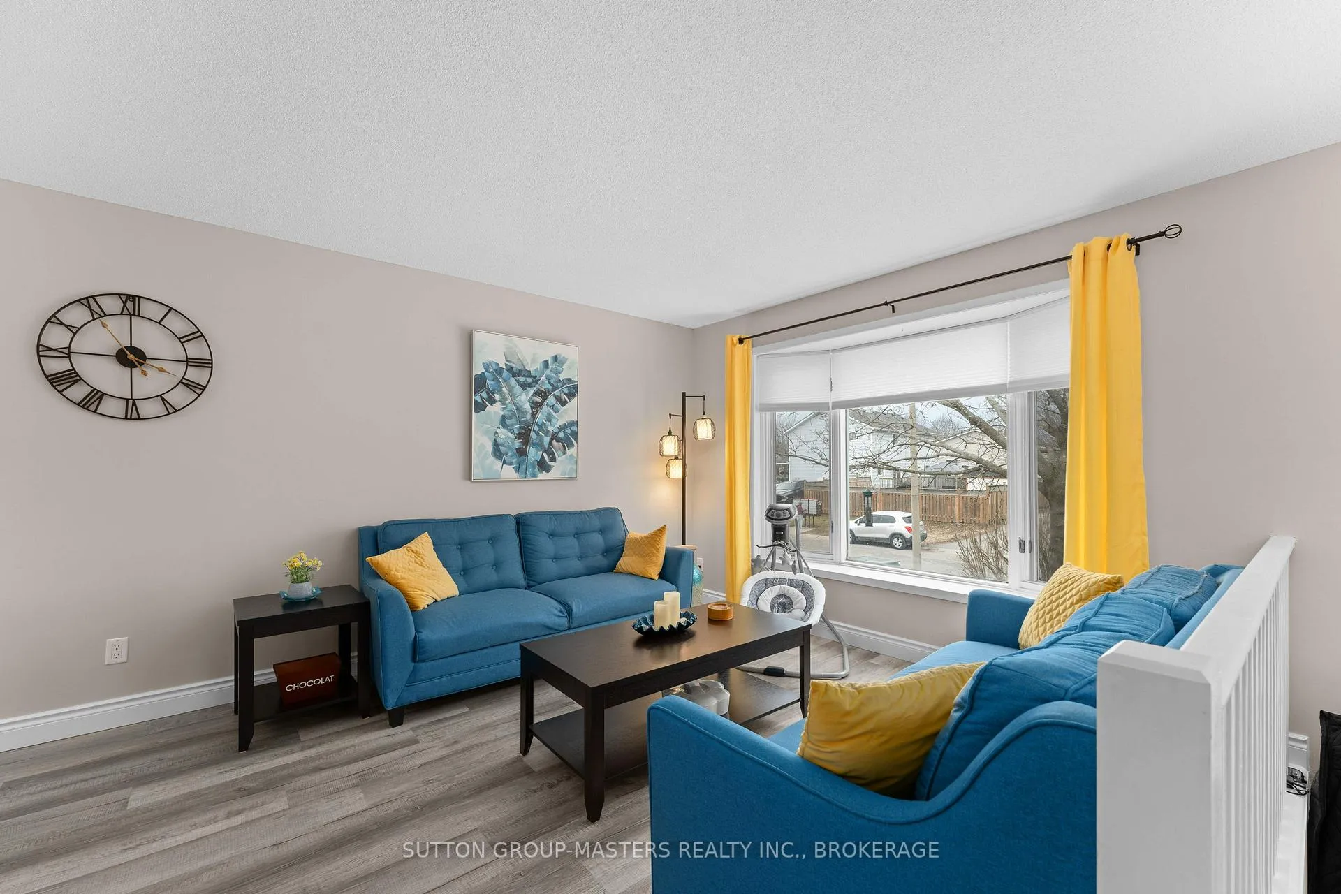 Photo 8 of 890 Warburton Crescent, Kingston, East Gardiners Rd — HOMEH