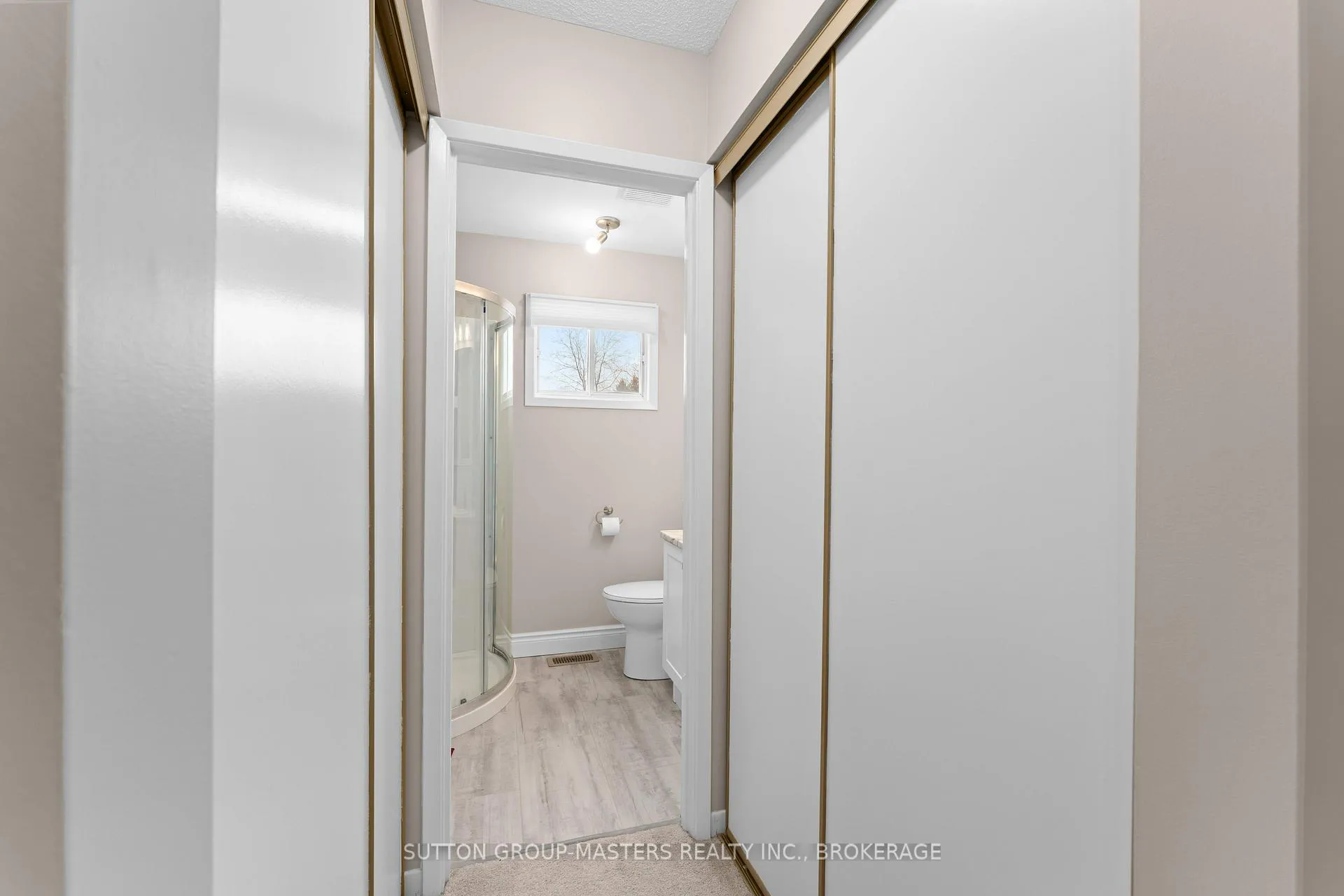 Photo 20 of 890 Warburton Crescent, Kingston, East Gardiners Rd — HOMEH