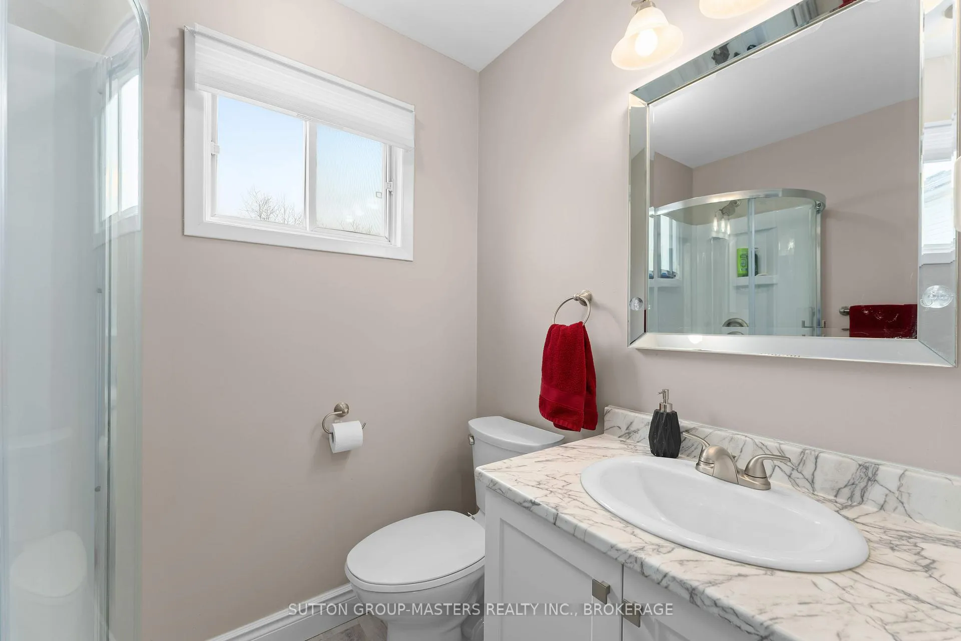 Photo 21 of 890 Warburton Crescent, Kingston, East Gardiners Rd — HOMEH