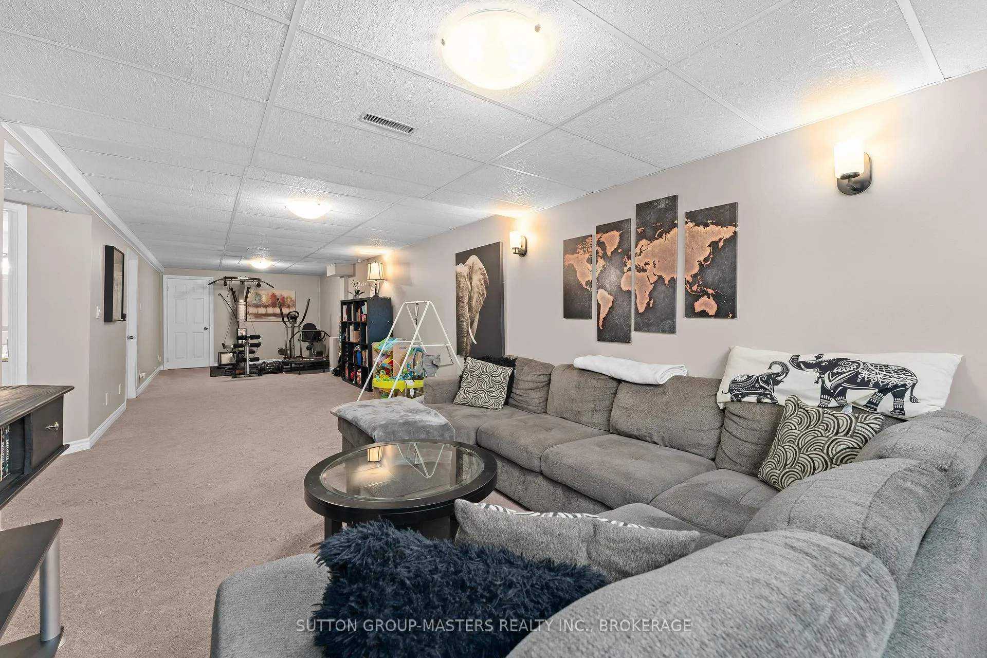 Photo 30 of 890 Warburton Crescent, Kingston, East Gardiners Rd — HOMEH