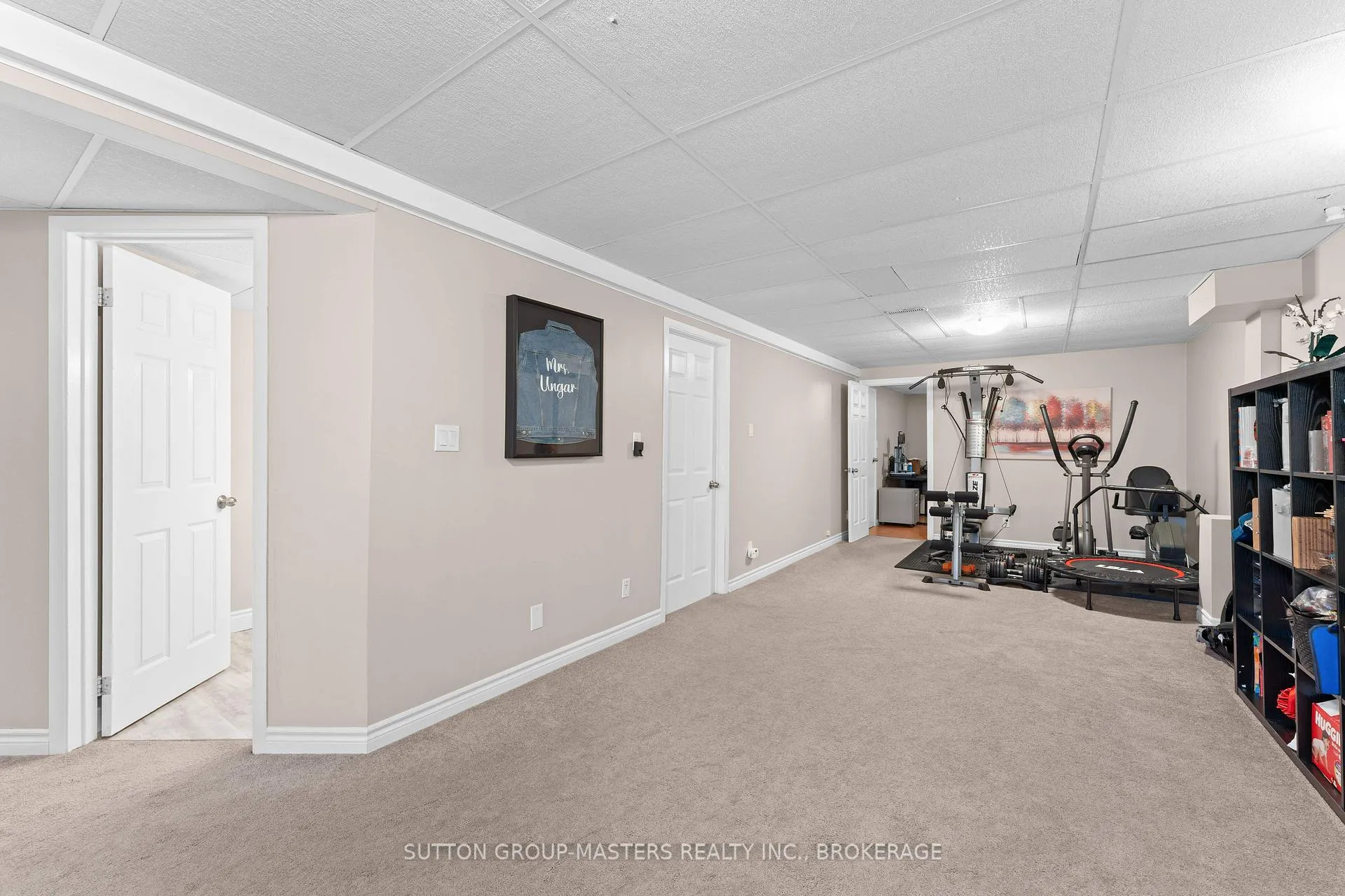 Photo 31 of 890 Warburton Crescent, Kingston, East Gardiners Rd — HOMEH