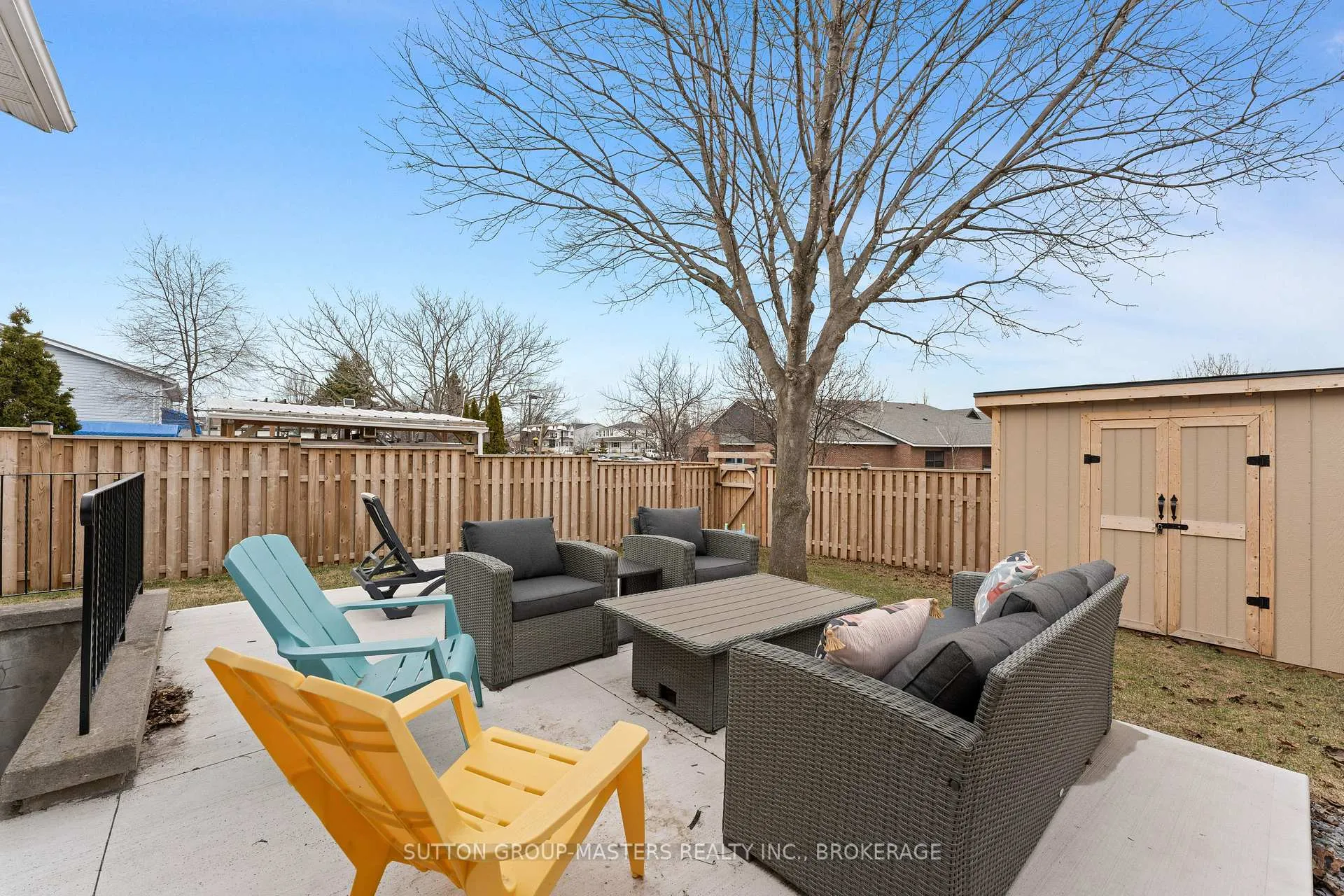 Photo 40 of 890 Warburton Crescent, Kingston, East Gardiners Rd — HOMEH