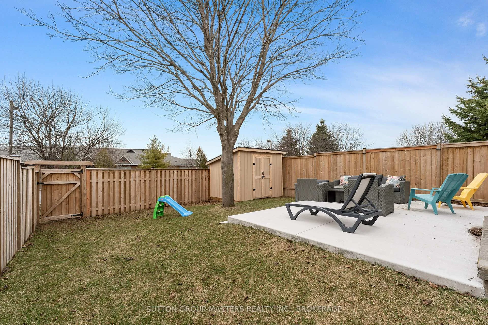 Photo 41 of 890 Warburton Crescent, Kingston, East Gardiners Rd — HOMEH
