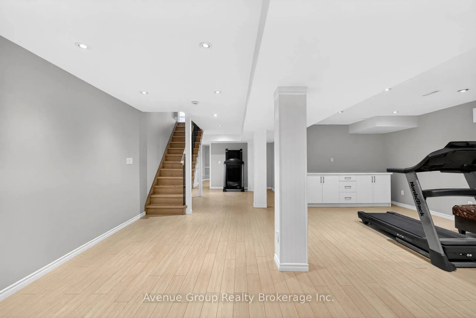 Photo 34 of 63 Adastra Crescent, Markham, Victoria Manor-Jennings Gate — HOMEH