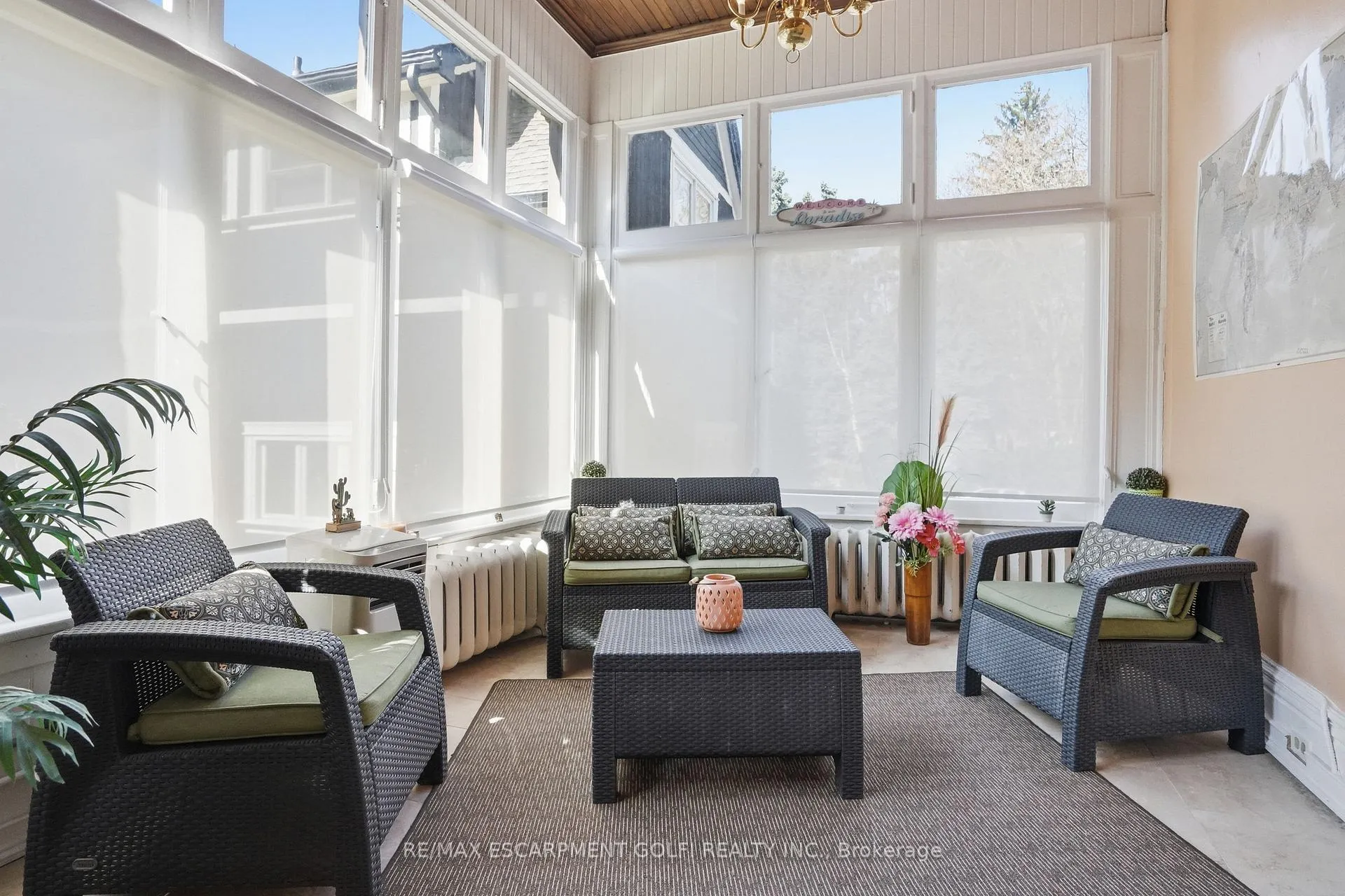 Photo 18 of 26 Ravenscliffe Avenue, Hamilton, Durand — HOMEH