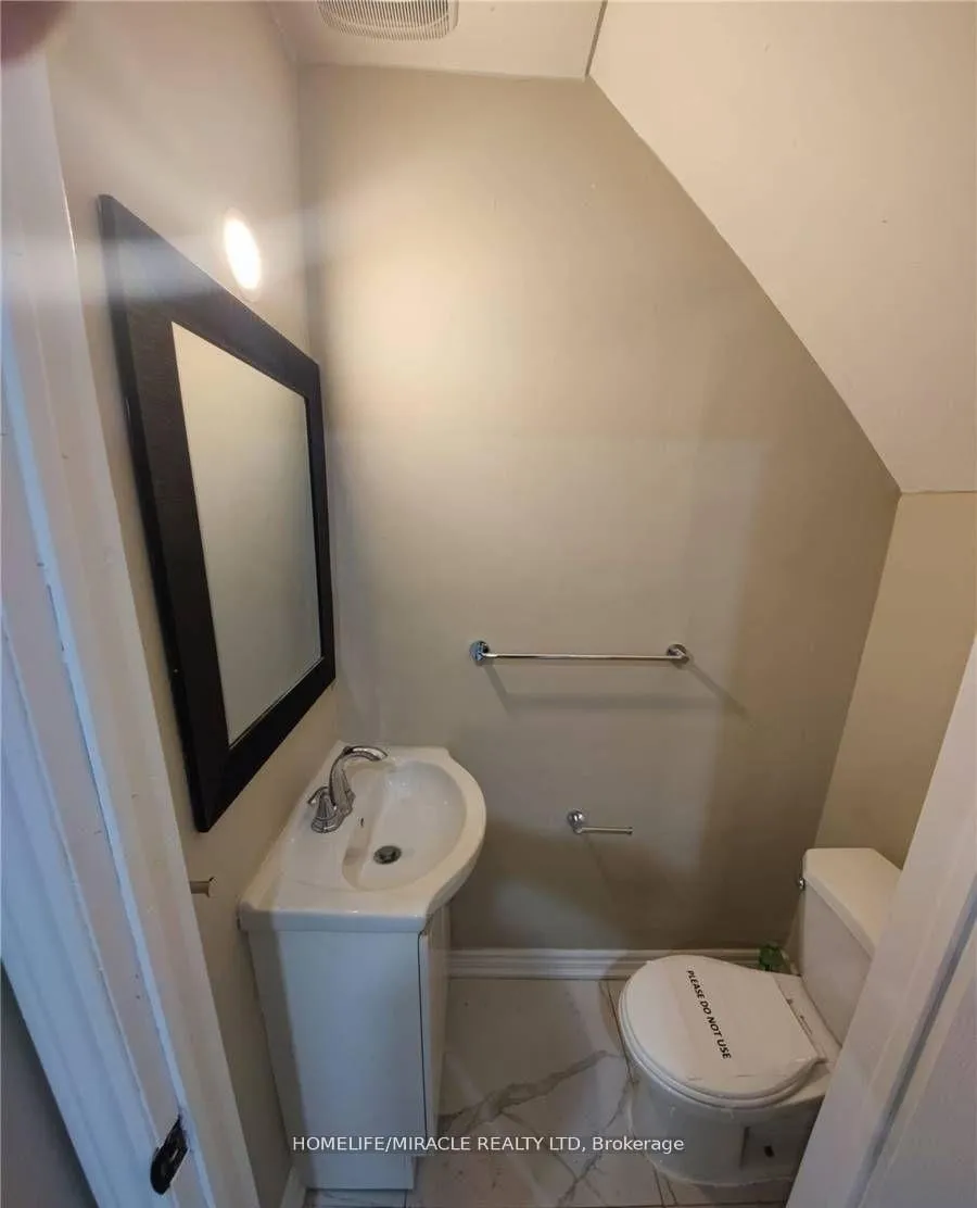 Photo 13 of 5967 Dixon Street, Niagara Falls, Dorchester — HOMEH