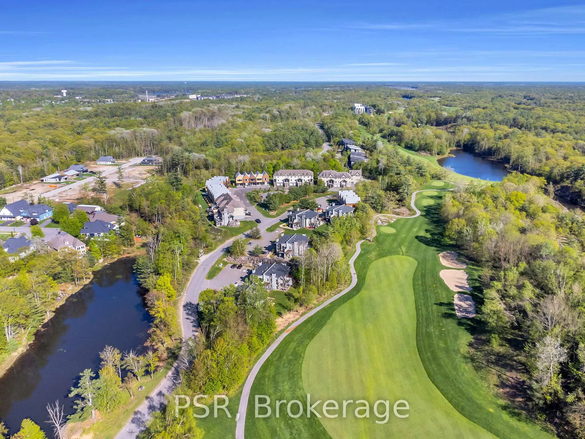 Photo 40 of 44 Carrick Trail, Gravenhurst, Wood (Gravenhurst) — HOMEH