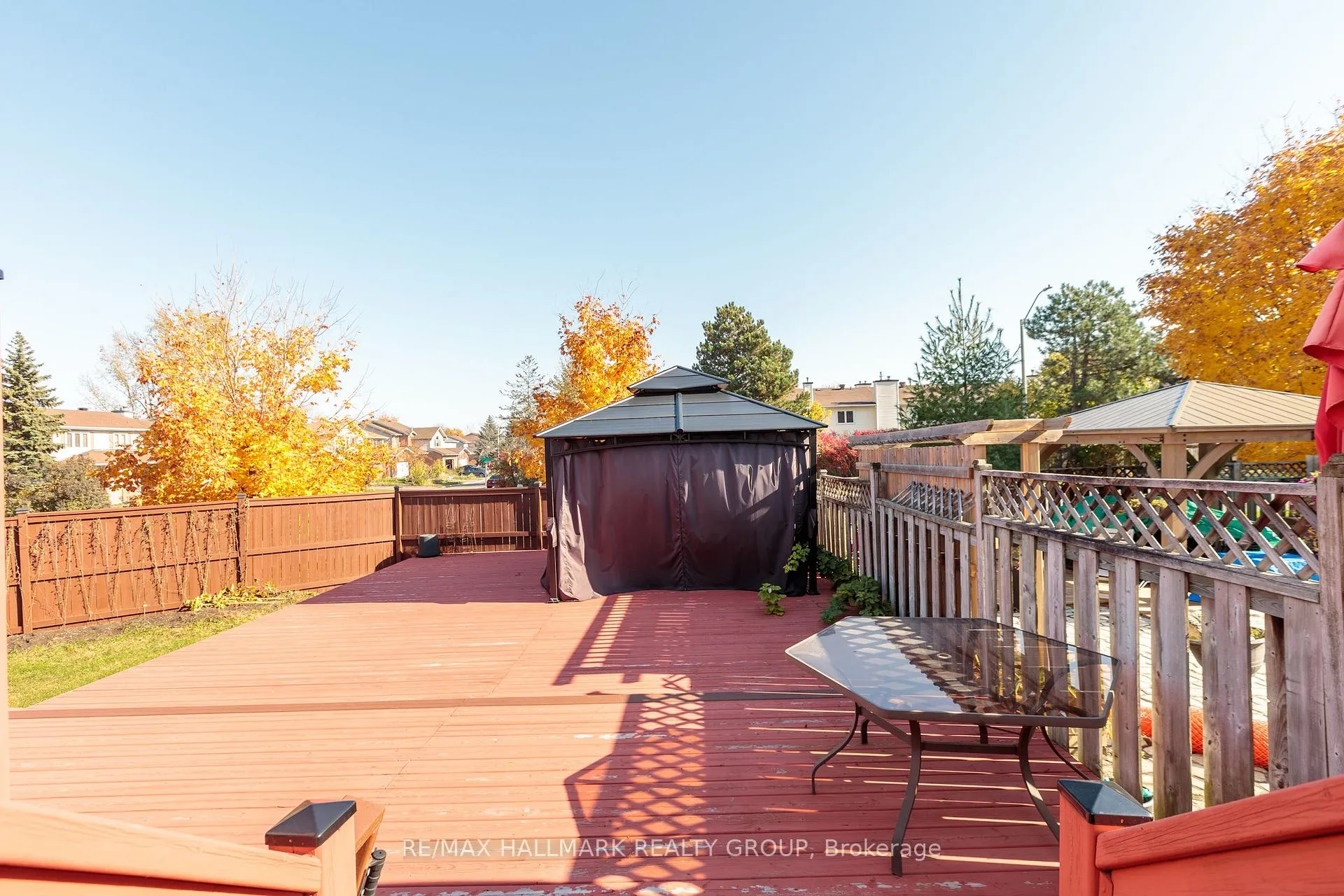 Photo 24 of 2 Newport Crescent, Ottawa, Hunt Club Park/Greenboro — HOMEH