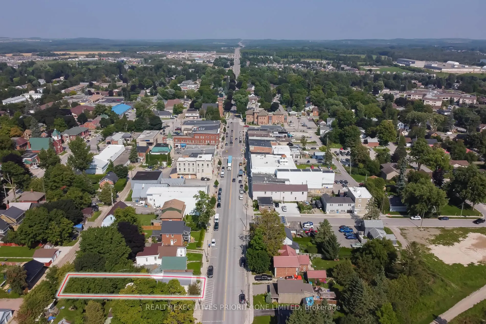 Photo 16 of 152 Main Street W, Shelburne — HOMEH