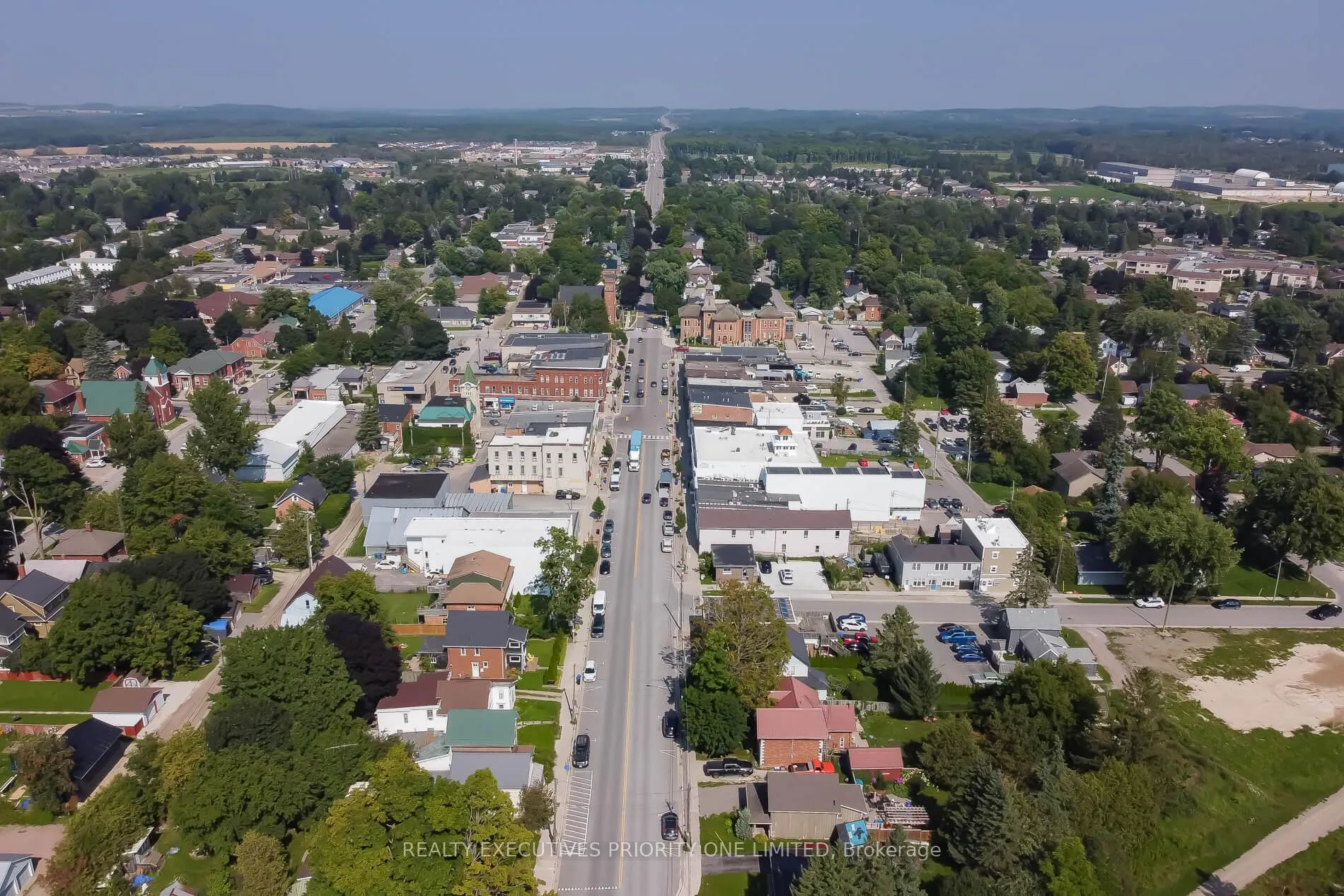 Photo 20 of 152 Main Street W, Shelburne — HOMEH