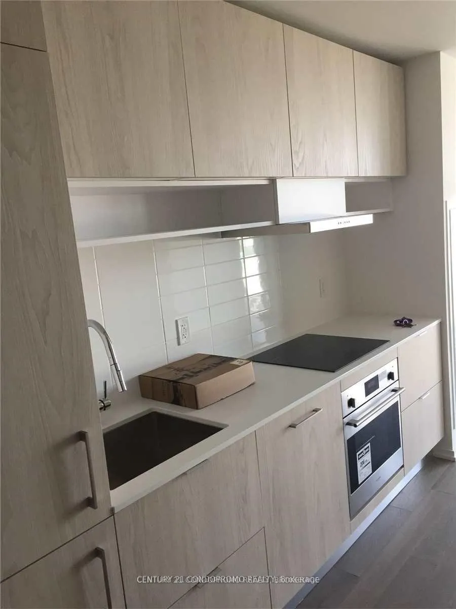 Photo 3 of Unit 2812, 5 Soudan Avenue, Toronto, Mount Pleasant East — HOMEH
