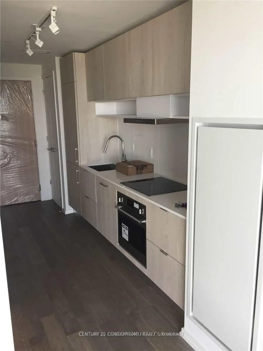 Photo 4 of Unit 2812, 5 Soudan Avenue, Toronto, Mount Pleasant East — HOMEH