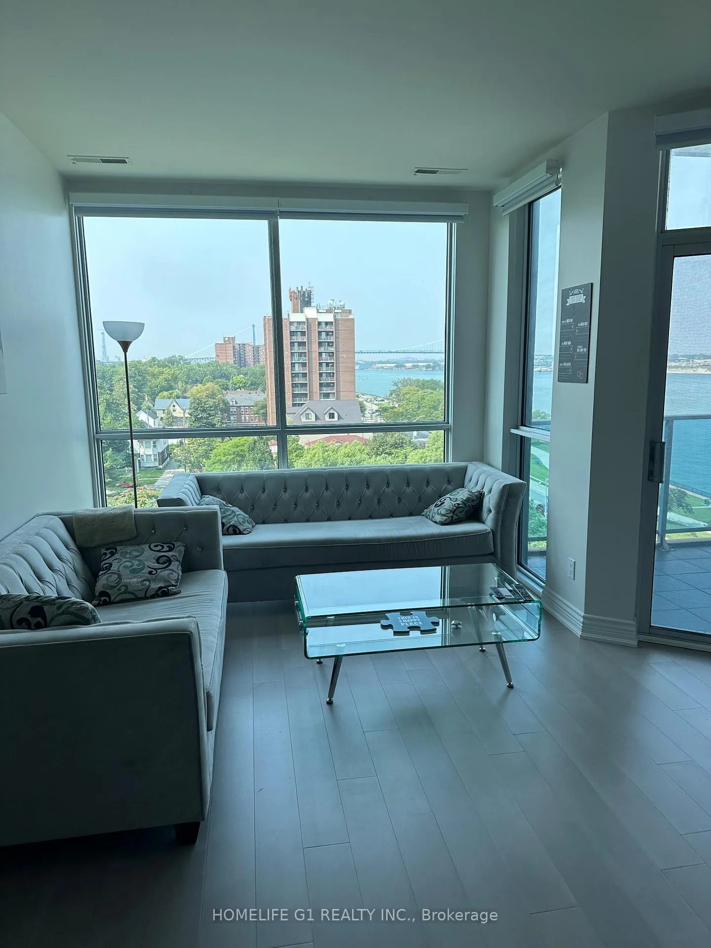Photo 6 of Unit 701, 1225 River side Drive W, Windsor — HOMEH