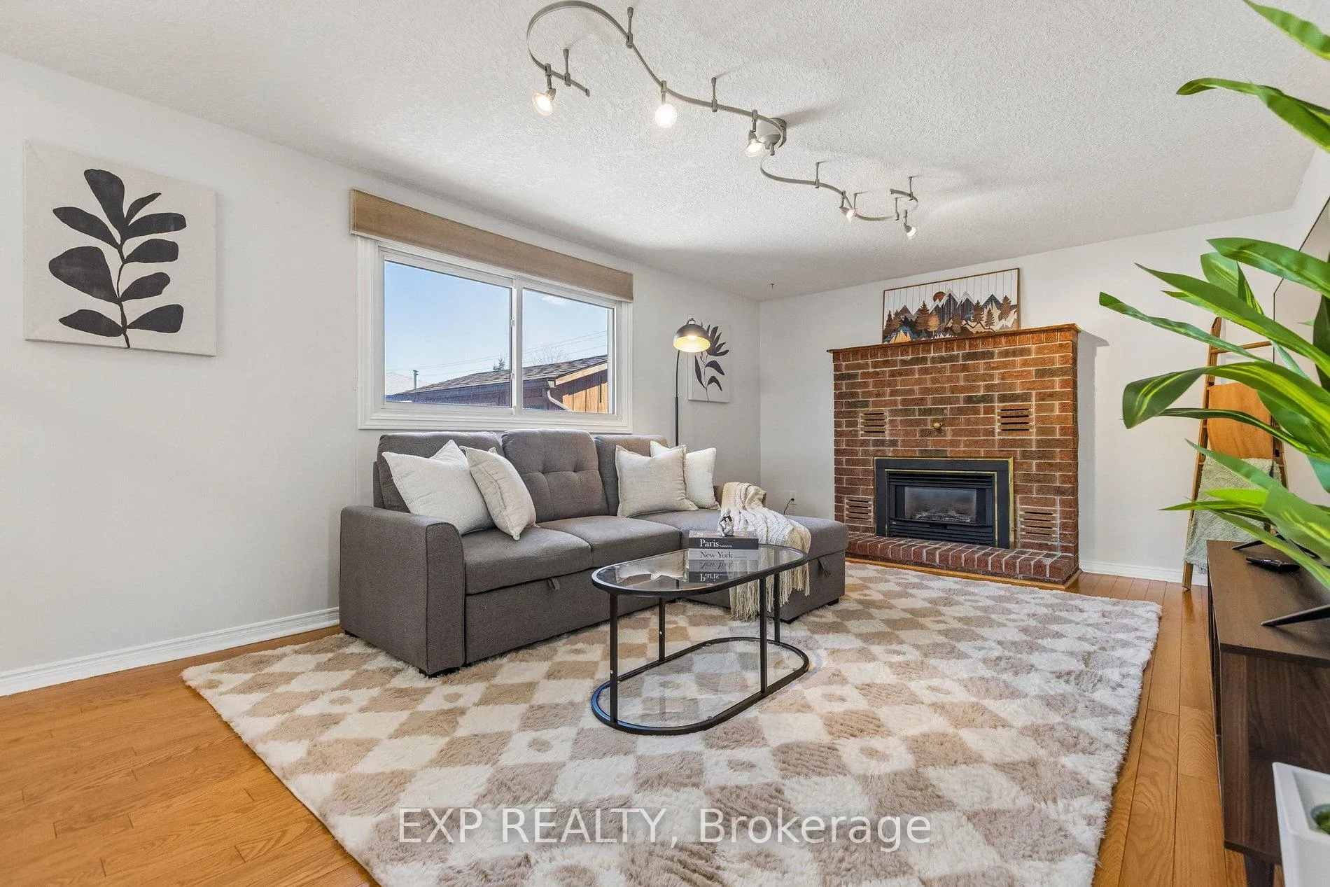 Photo 7 of 370 Stephanie Drive, Guelph, Willow West/Sugarbush/West Acres — HOMEH