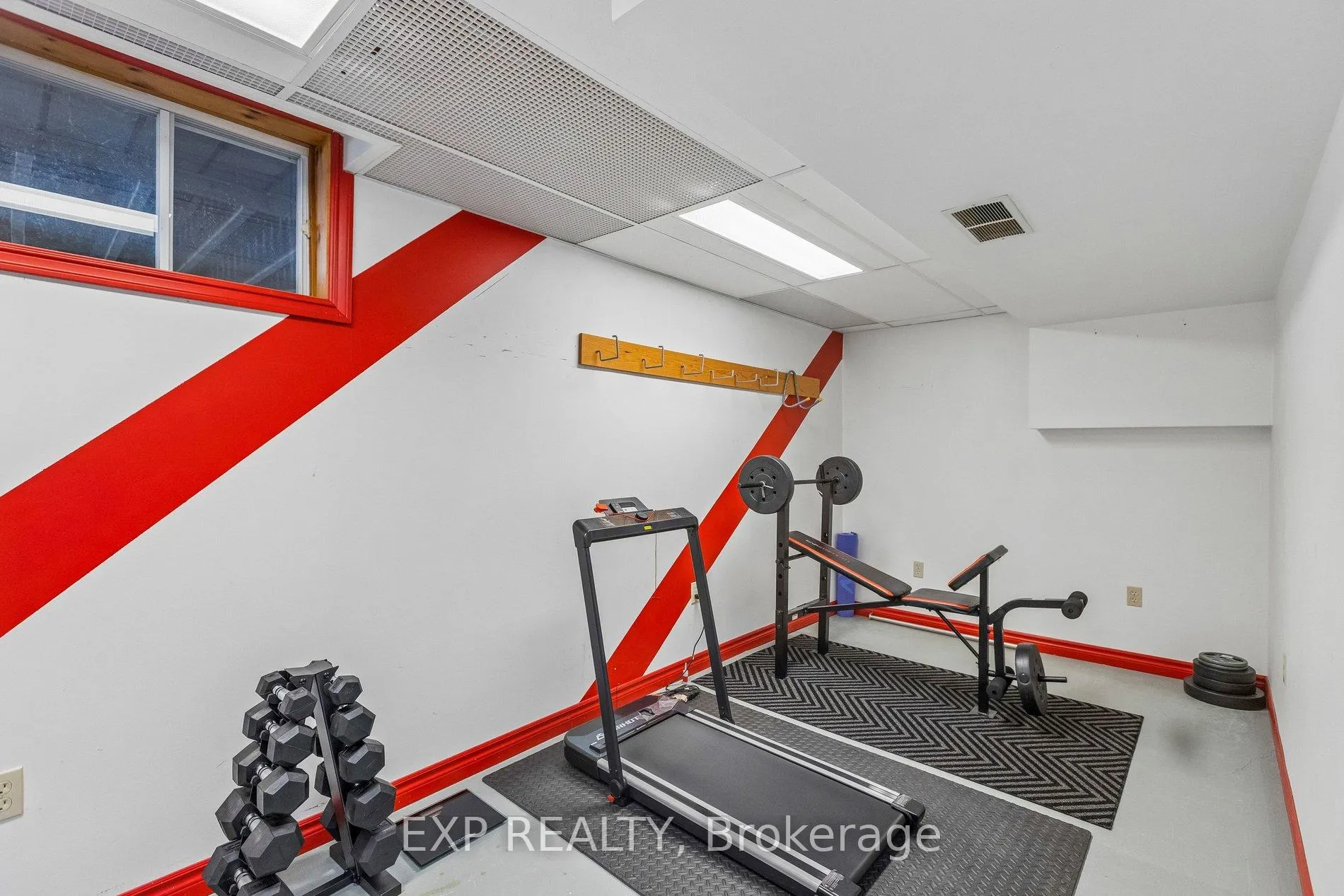 Photo 19 of 370 Stephanie Drive, Guelph, Willow West/Sugarbush/West Acres — HOMEH