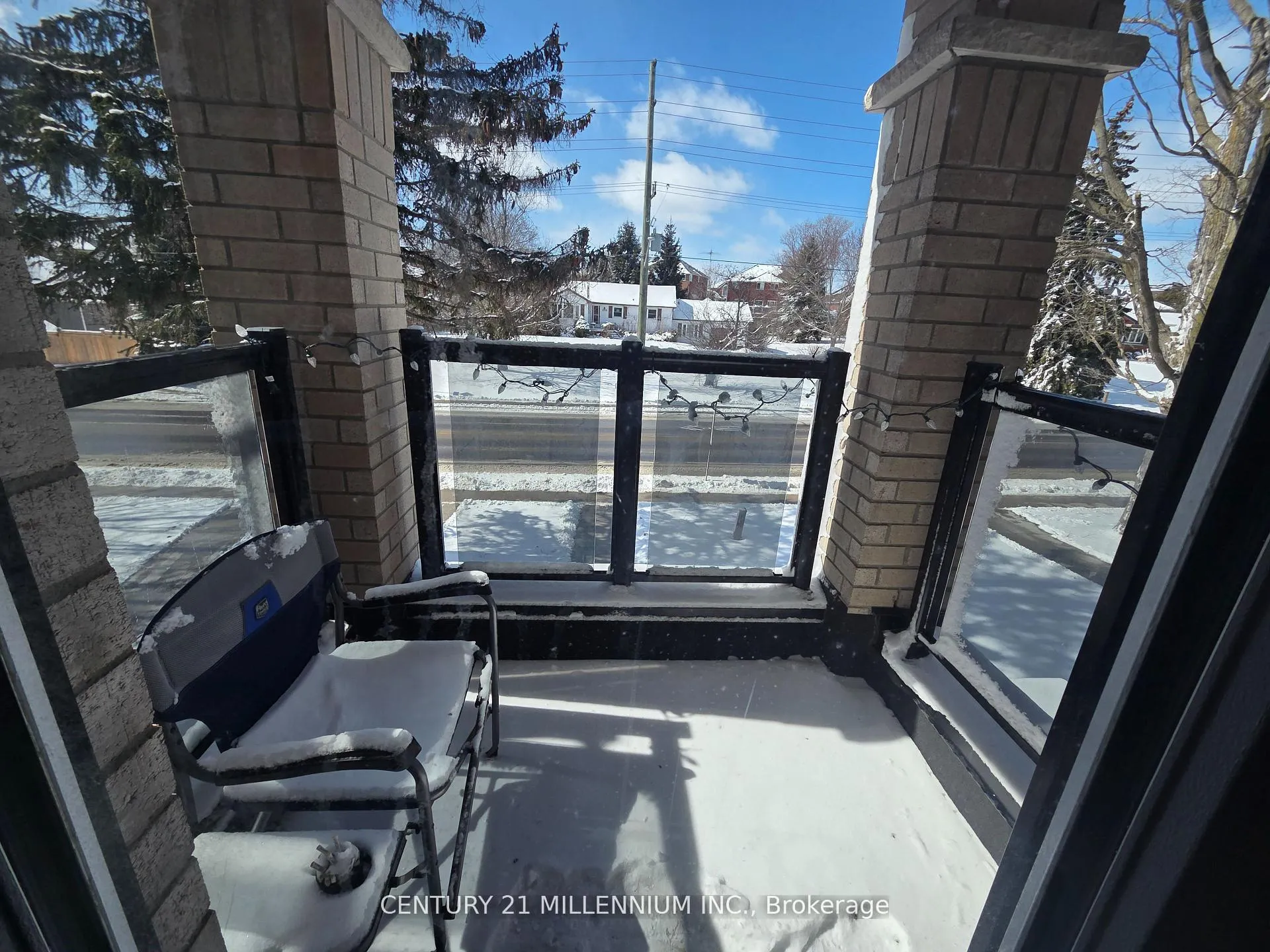 Photo 3 of 1565 Green Road, Clarington, Bowmanville — HOMEH