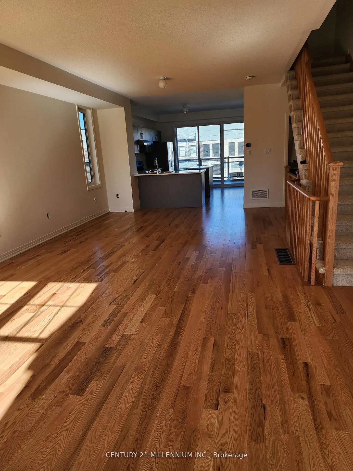 Photo 33 of 1565 Green Road, Clarington, Bowmanville — HOMEH