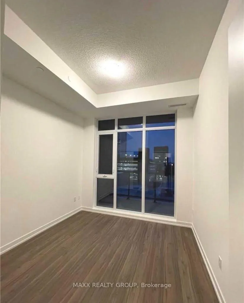 Photo 10 of Unit 414, 55 Duke Street, Kitchener, City Commercial Core — HOMEH