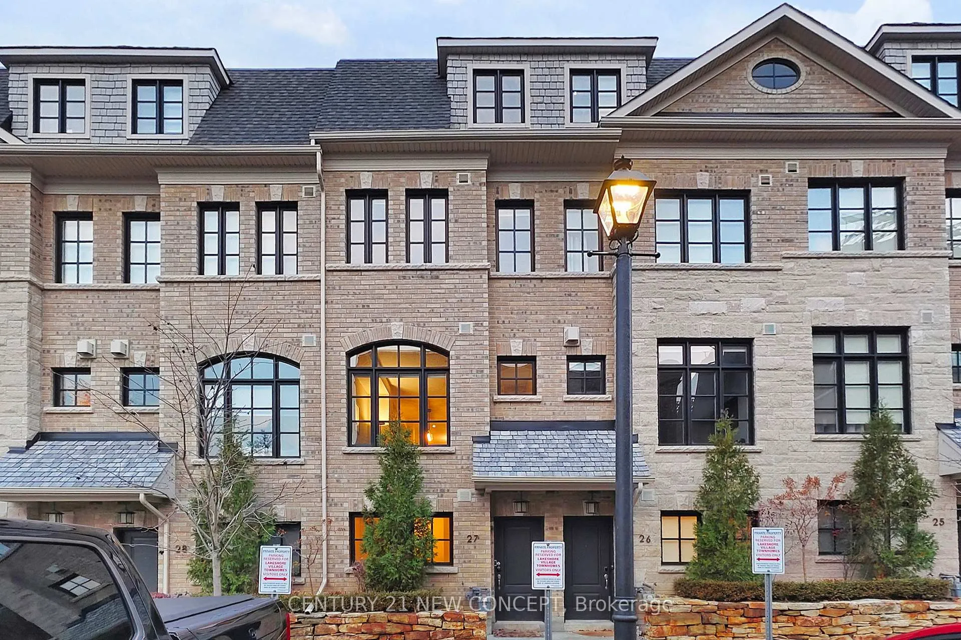 Photo 1 of Unit 27, 80 Daisy Avenue, Etobicoke, Long Branch — HOMEH