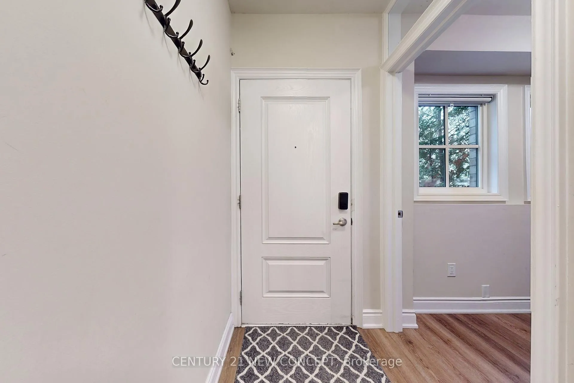 Photo 3 of Unit 27, 80 Daisy Avenue, Etobicoke, Long Branch — HOMEH