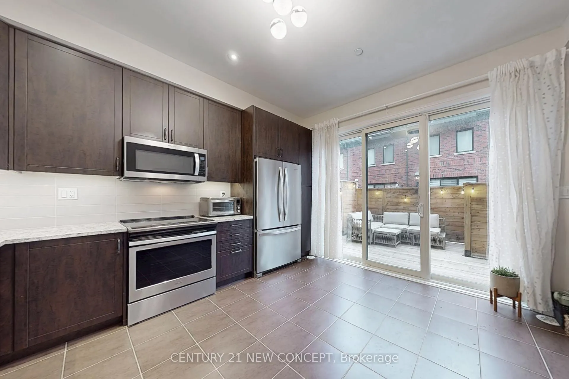 Photo 14 of Unit 27, 80 Daisy Avenue, Etobicoke, Long Branch — HOMEH