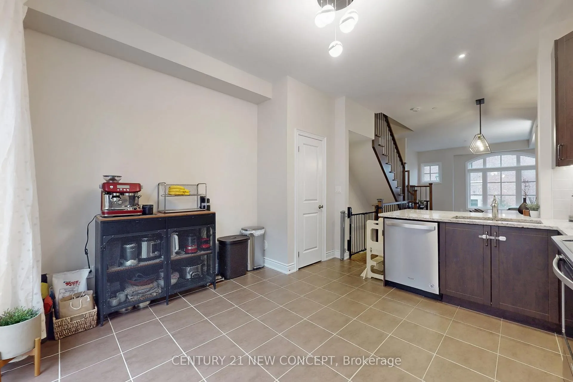 Photo 17 of Unit 27, 80 Daisy Avenue, Etobicoke, Long Branch — HOMEH