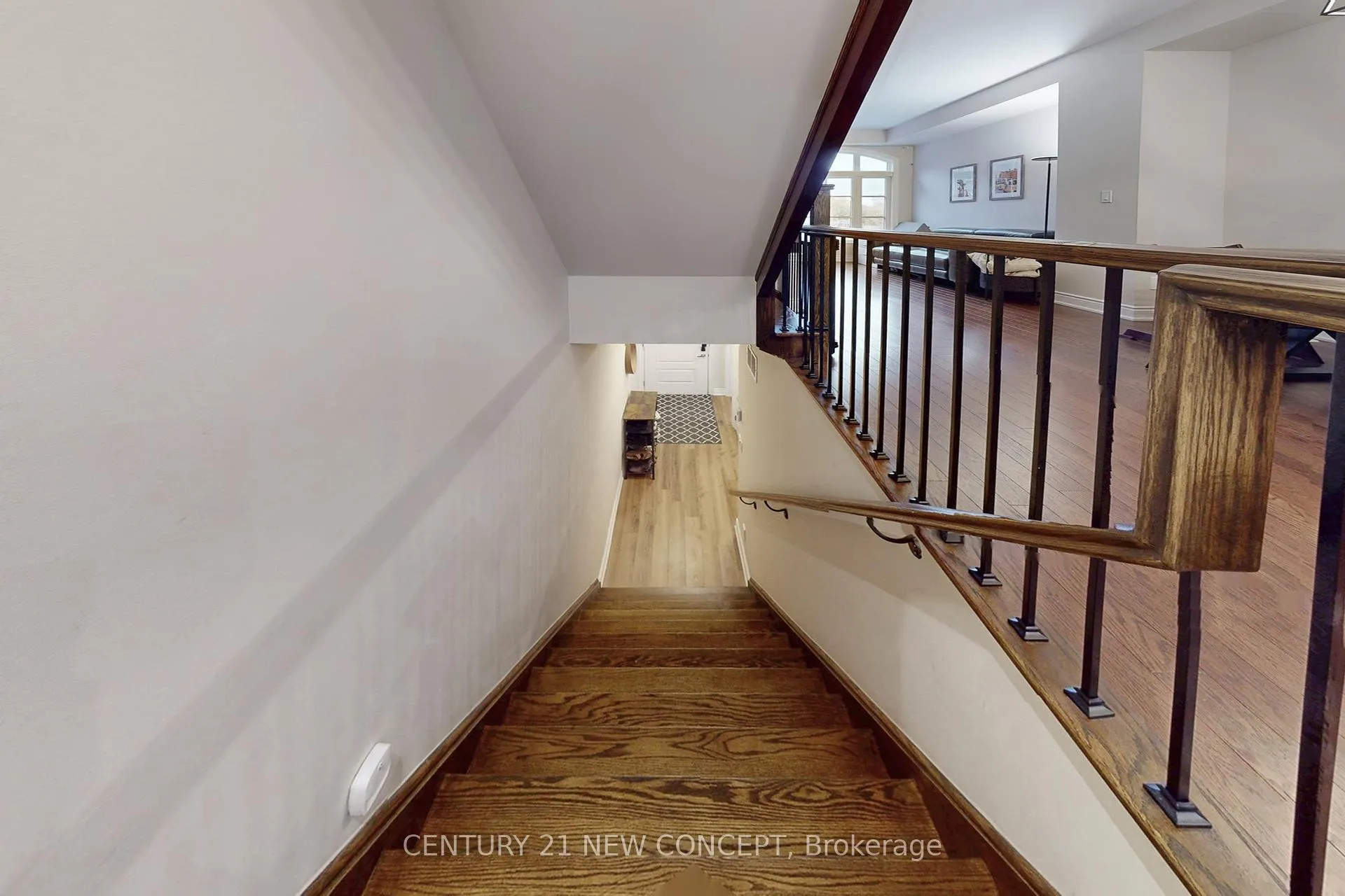 Photo 21 of Unit 27, 80 Daisy Avenue, Etobicoke, Long Branch — HOMEH