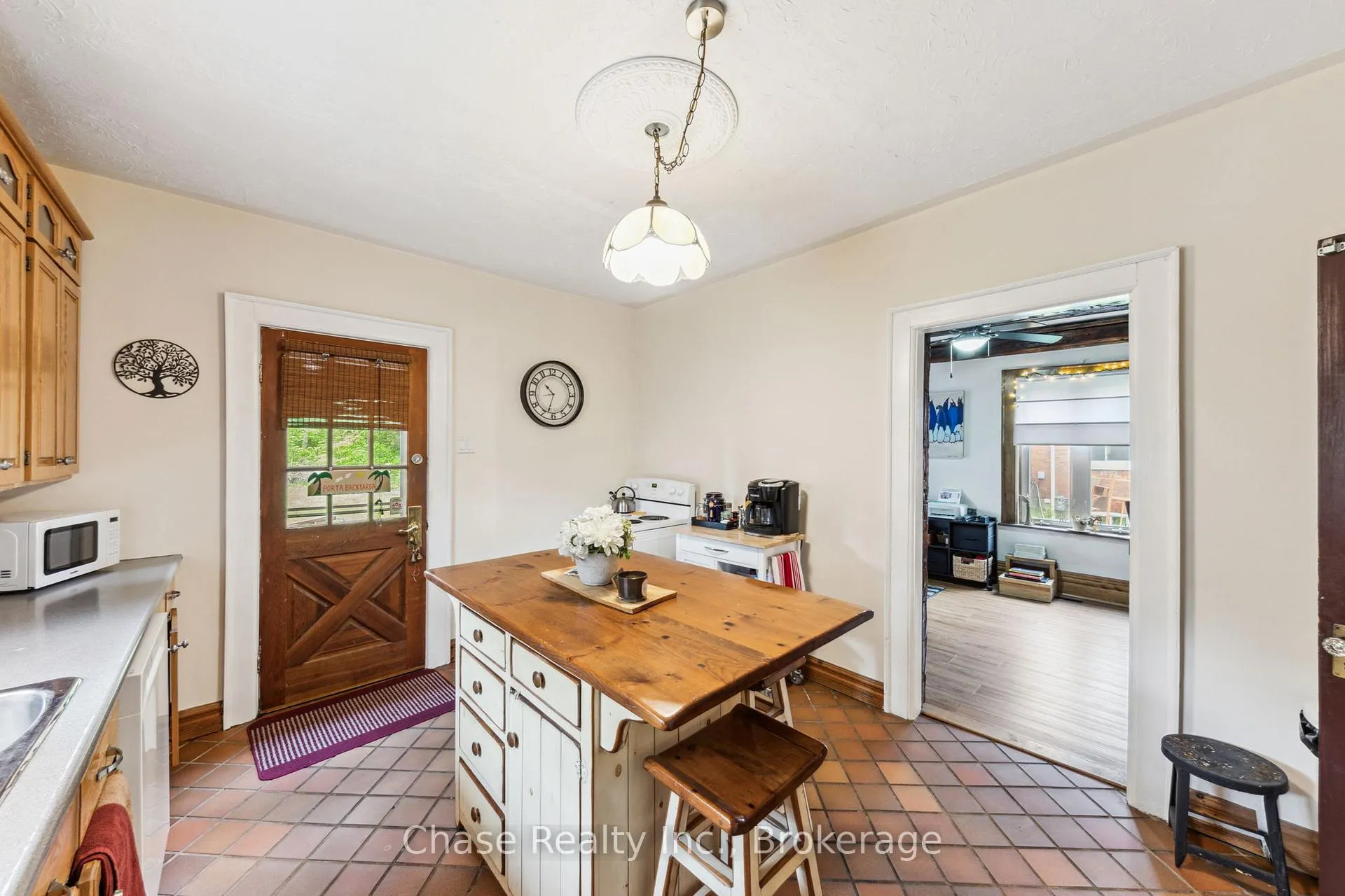 Photo 13 of 746 Sixth Avenue, Tay, Port McNicoll — HOMEH