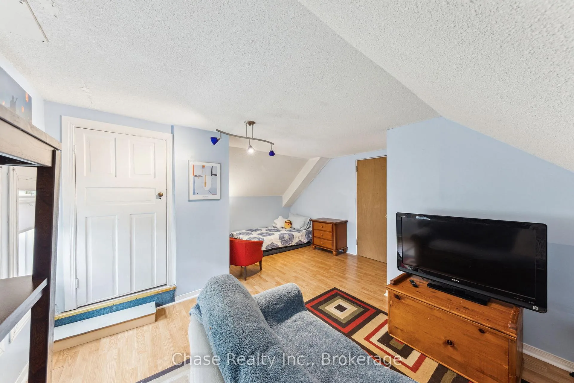 Photo 23 of 746 Sixth Avenue, Tay, Port McNicoll — HOMEH