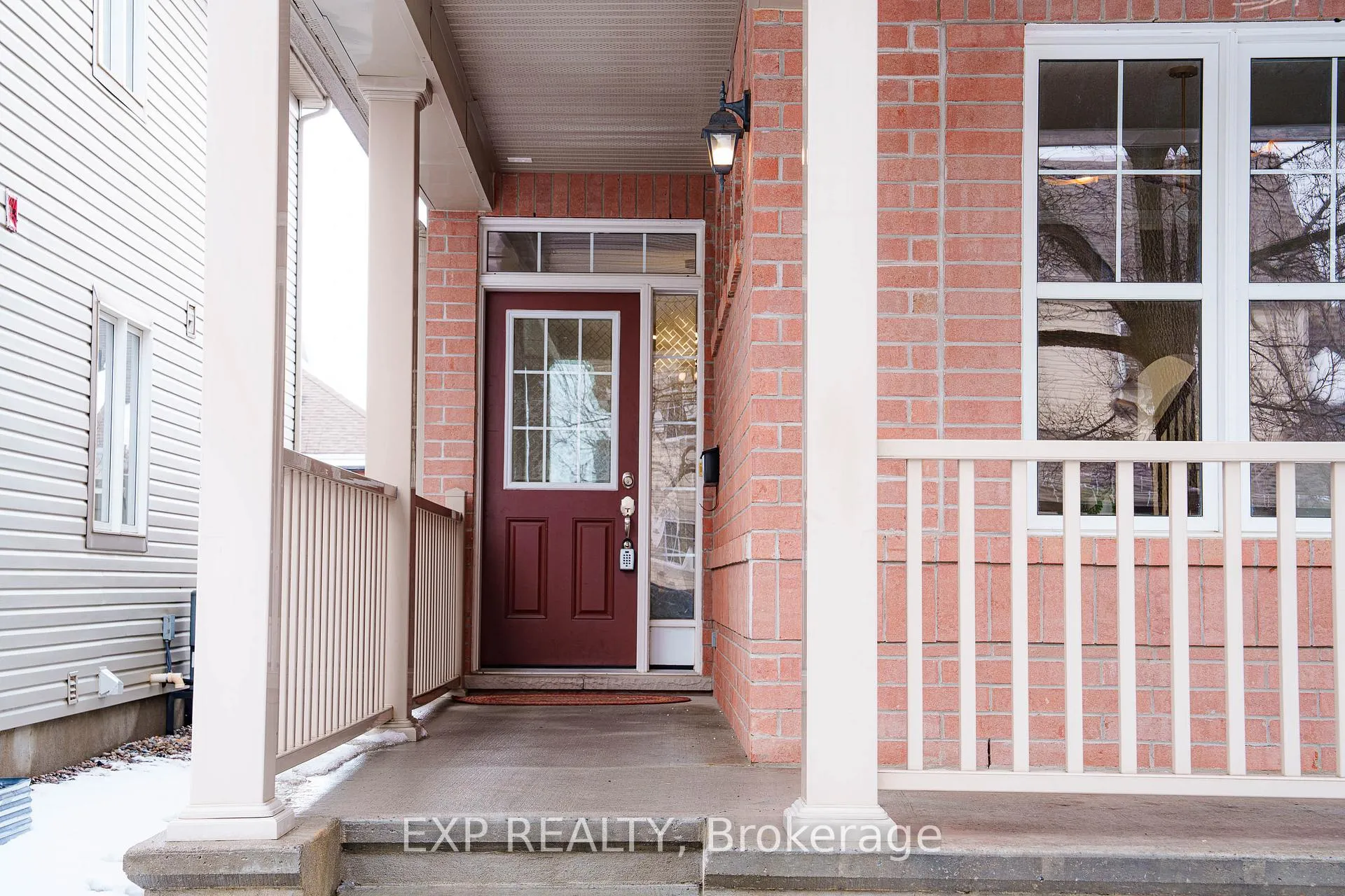 Photo 4 of 2522 Stone Cove Crescent, Ottawa, Barrhaven - Half Moon Bay — HOMEH