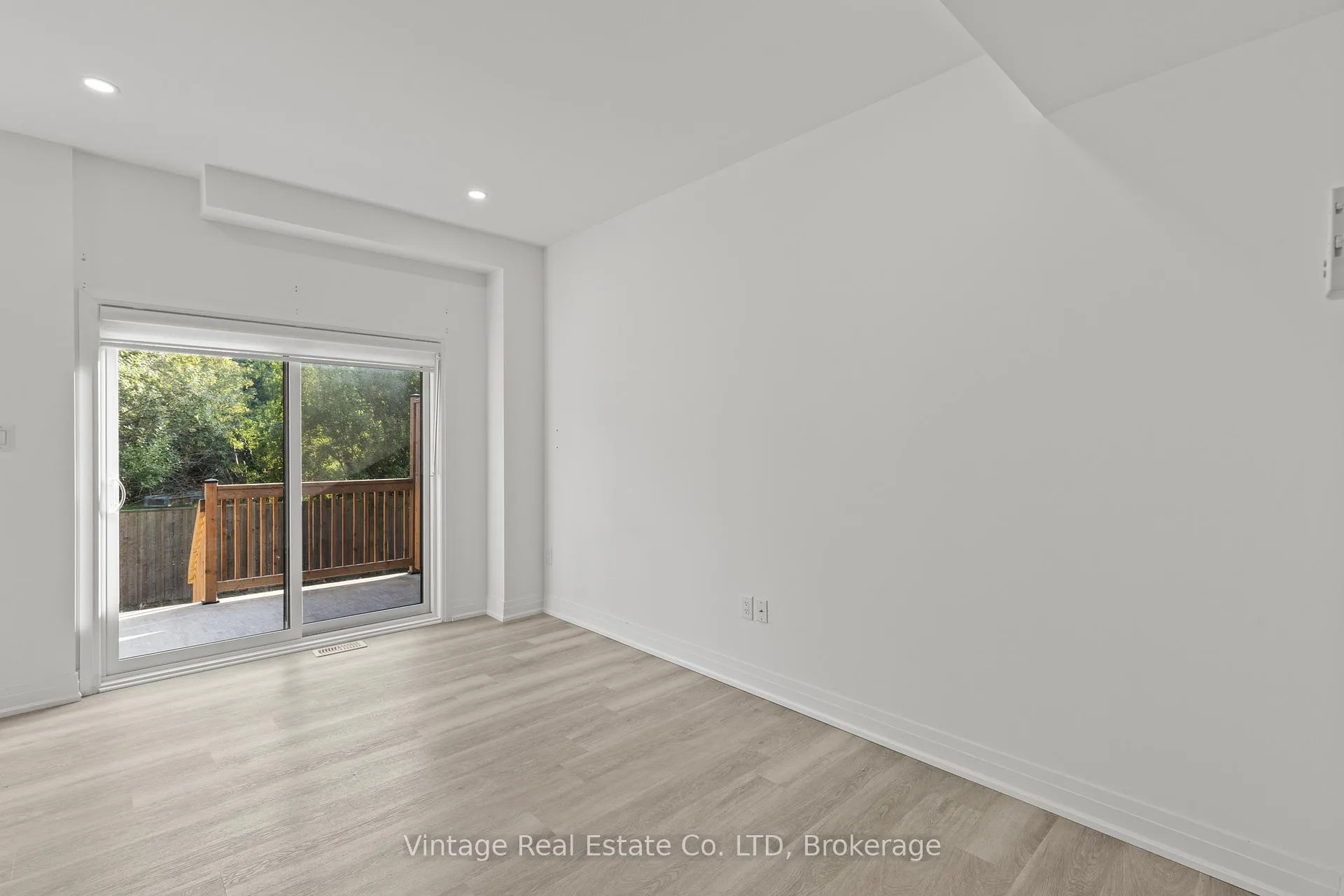 Photo 6 of Unit 29, 1465 Station Street, Pelham, Fonthill — HOMEH