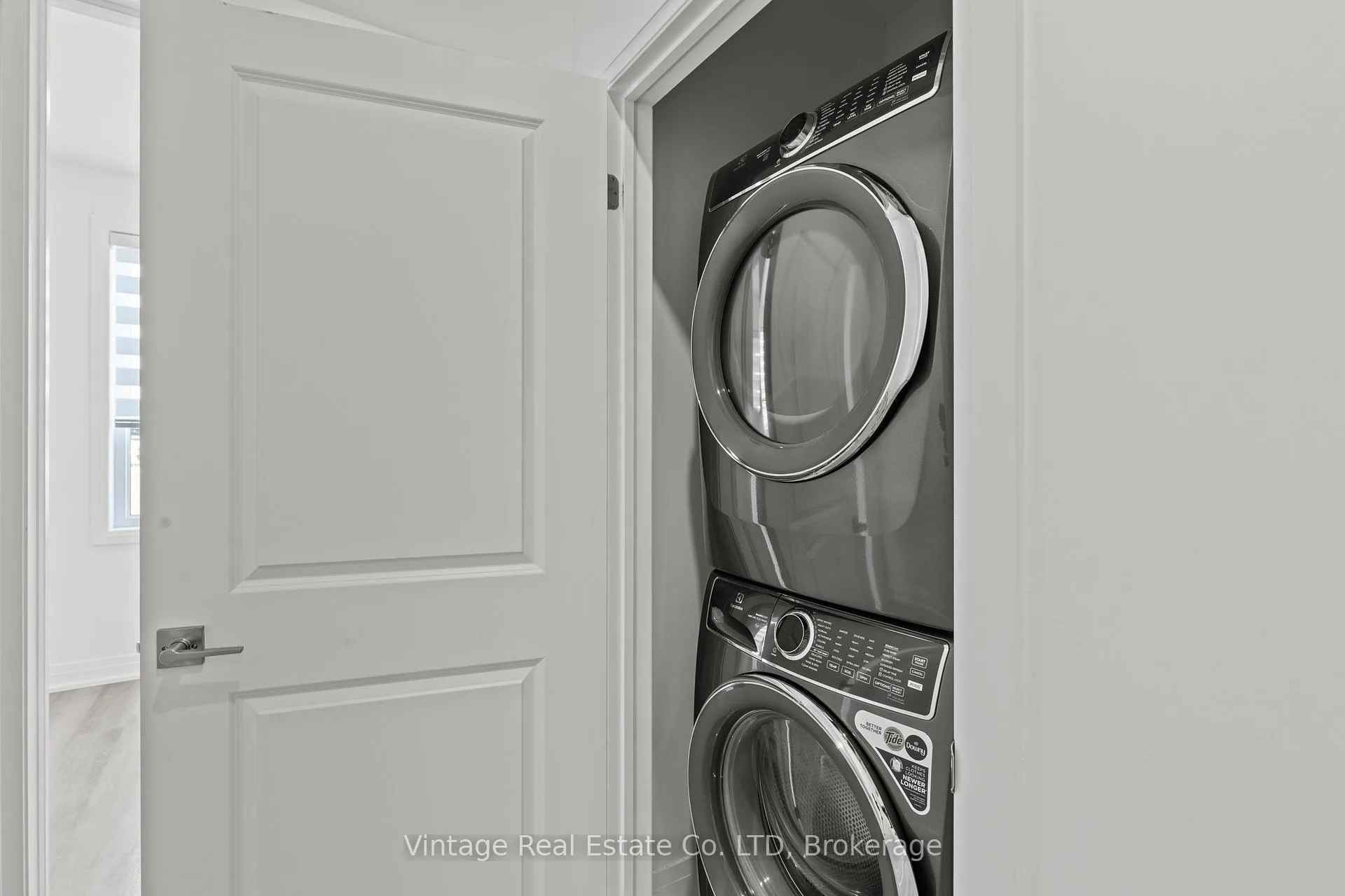 Photo 11 of Unit 29, 1465 Station Street, Pelham, Fonthill — HOMEH