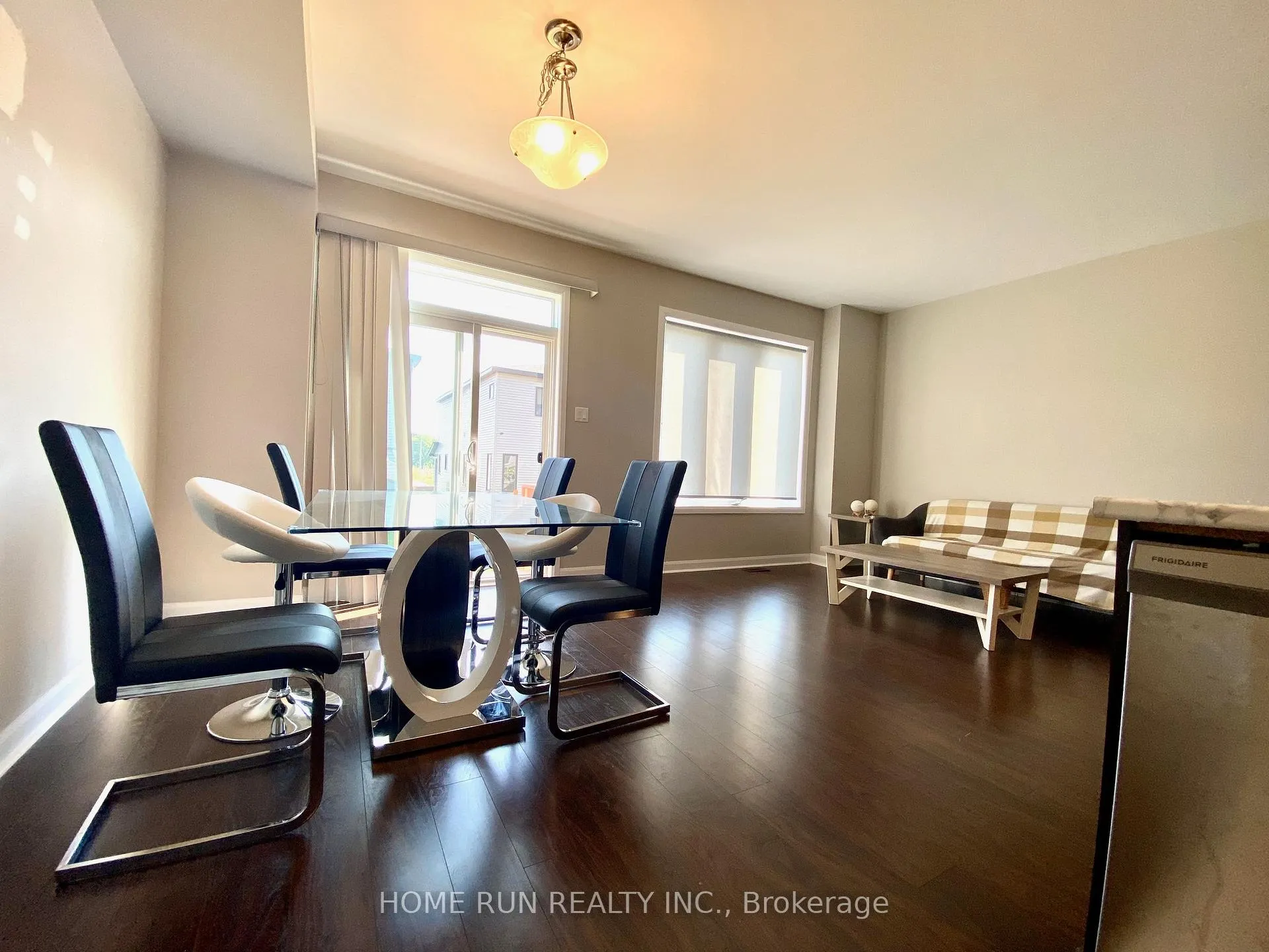 Photo 5 of 415 Kayak Street, Ottawa, Barrhaven - Hearts Desire — HOMEH