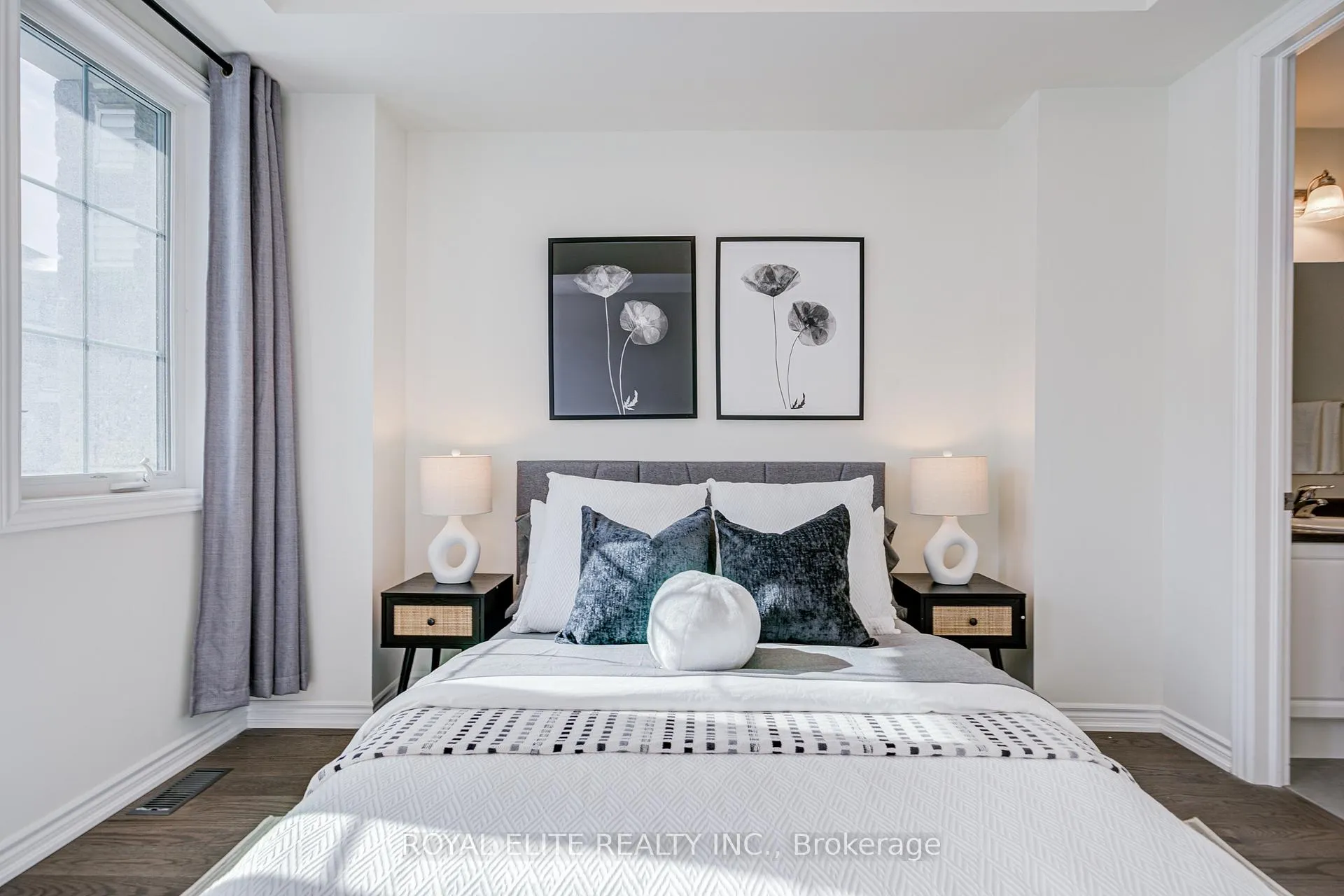 Photo 6 of 97 Thomas Frisby Jr Crescent, Markham, Victoria Square — HOMEH