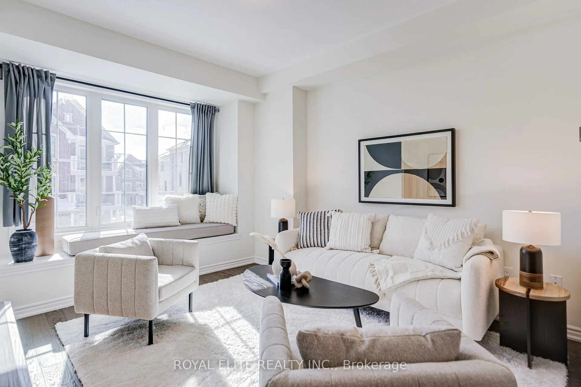 Photo 13 of 97 Thomas Frisby Jr Crescent, Markham, Victoria Square — HOMEH