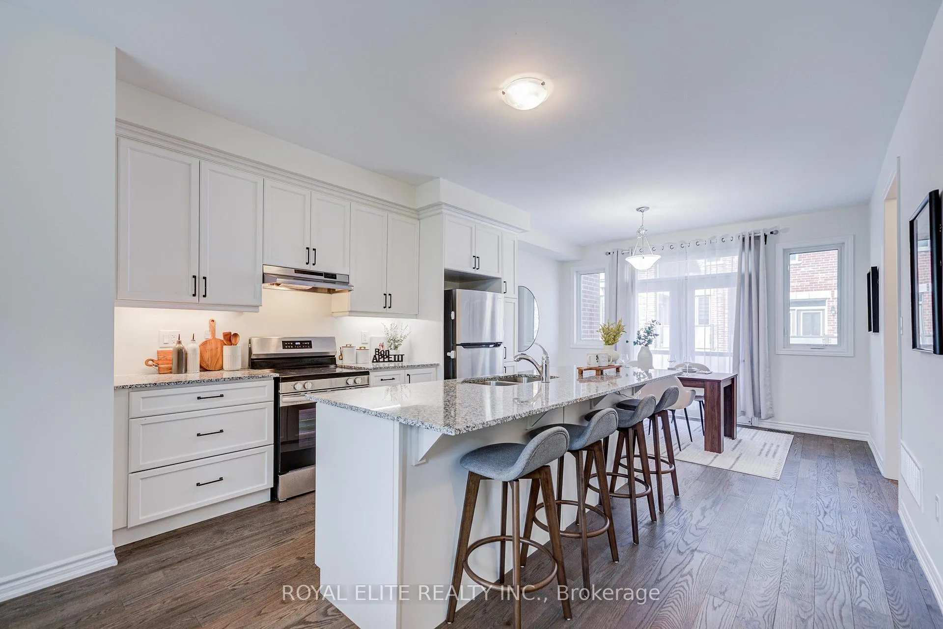 Photo 16 of 97 Thomas Frisby Jr Crescent, Markham, Victoria Square — HOMEH