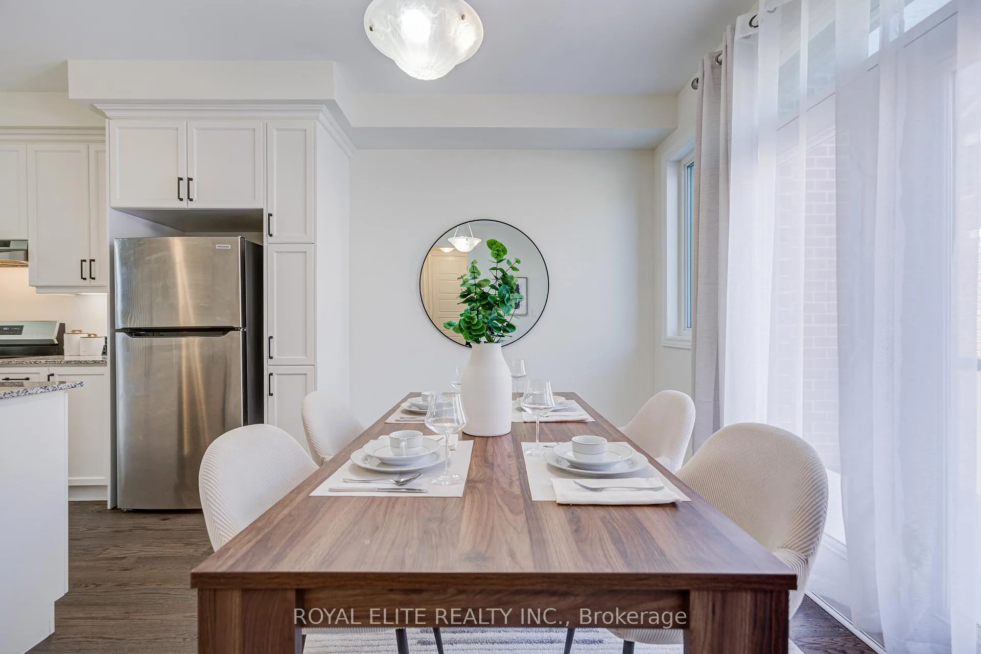 Photo 23 of 97 Thomas Frisby Jr Crescent, Markham, Victoria Square — HOMEH