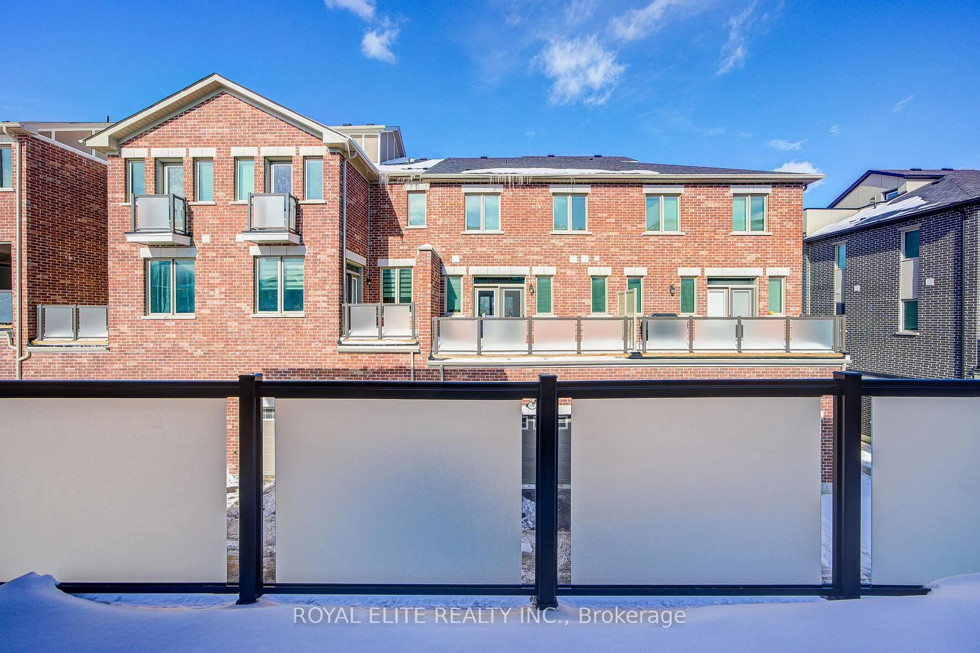 Photo 29 of 97 Thomas Frisby Jr Crescent, Markham, Victoria Square — HOMEH