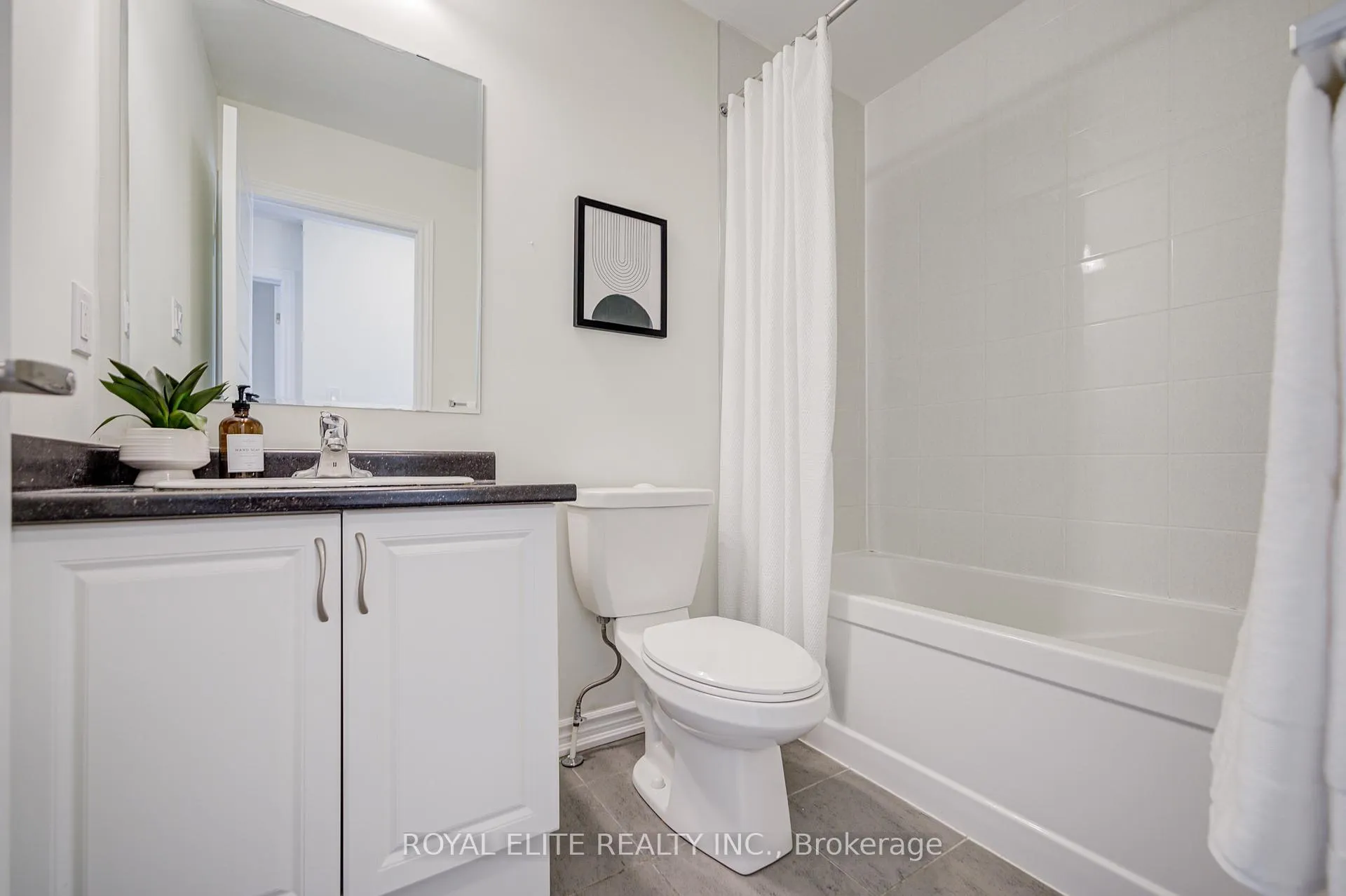 Photo 43 of 97 Thomas Frisby Jr Crescent, Markham, Victoria Square — HOMEH