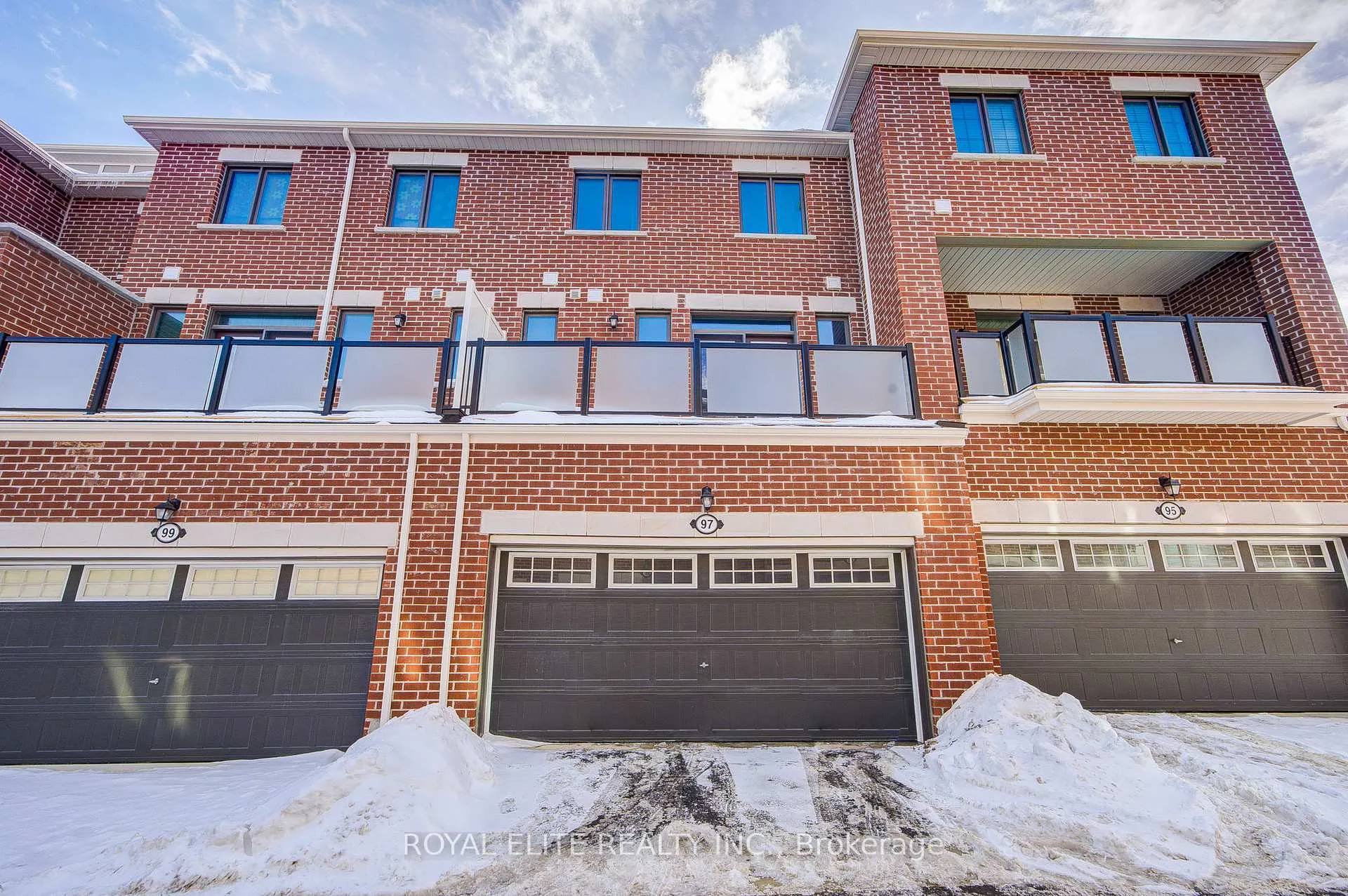 Photo 50 of 97 Thomas Frisby Jr Crescent, Markham, Victoria Square — HOMEH
