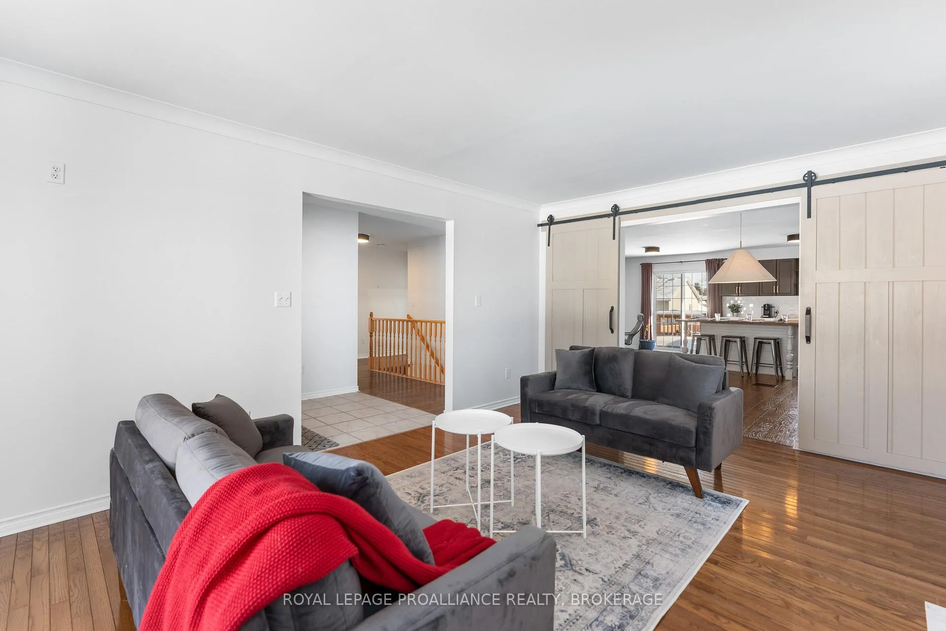 Photo 6 of 343 Sunrise Crescent, Kingston, East Gardiners Rd — HOMEH
