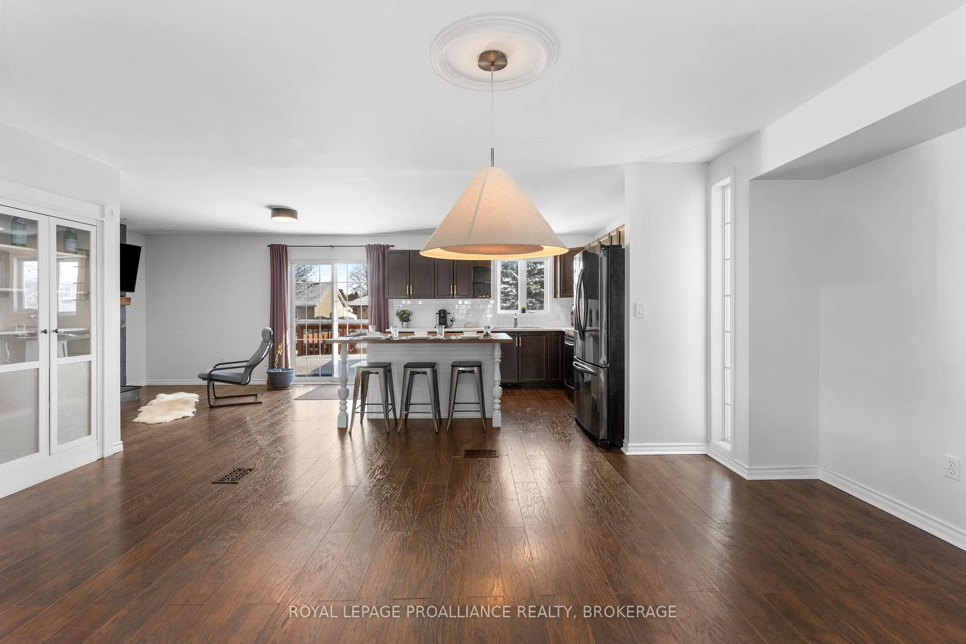Photo 8 of 343 Sunrise Crescent, Kingston, East Gardiners Rd — HOMEH