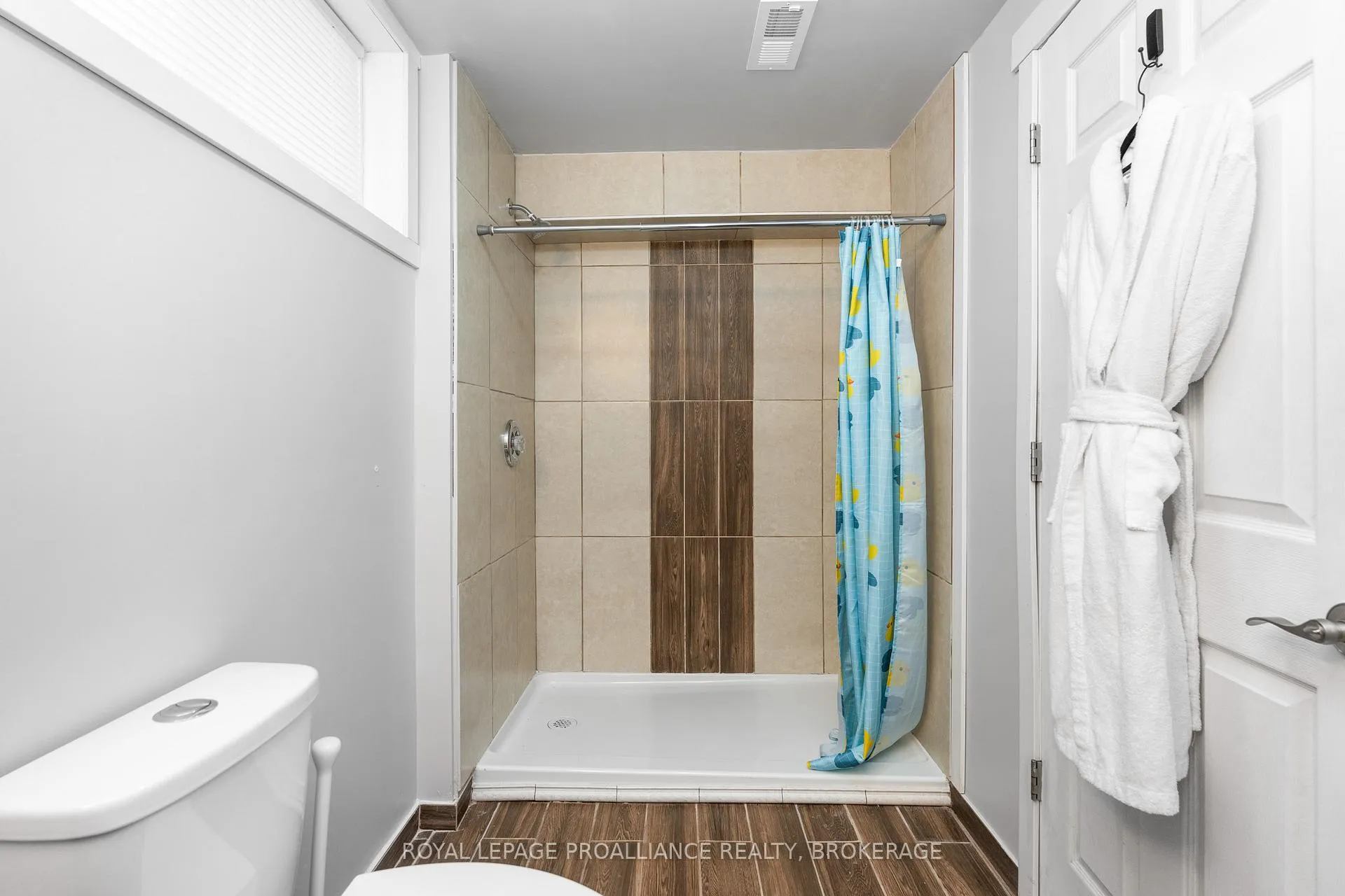 Photo 34 of 343 Sunrise Crescent, Kingston, East Gardiners Rd — HOMEH